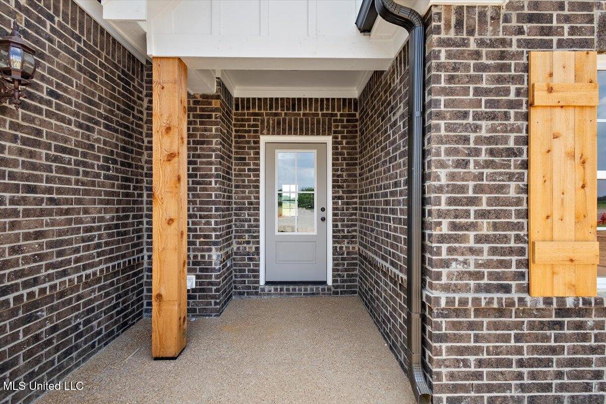 6372 Acorn Way, Walls, Mississippi image 5