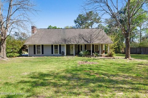 Homes For Sale - 11076 Allen Road<br/> Harrison County, Gulfport, MS 39503