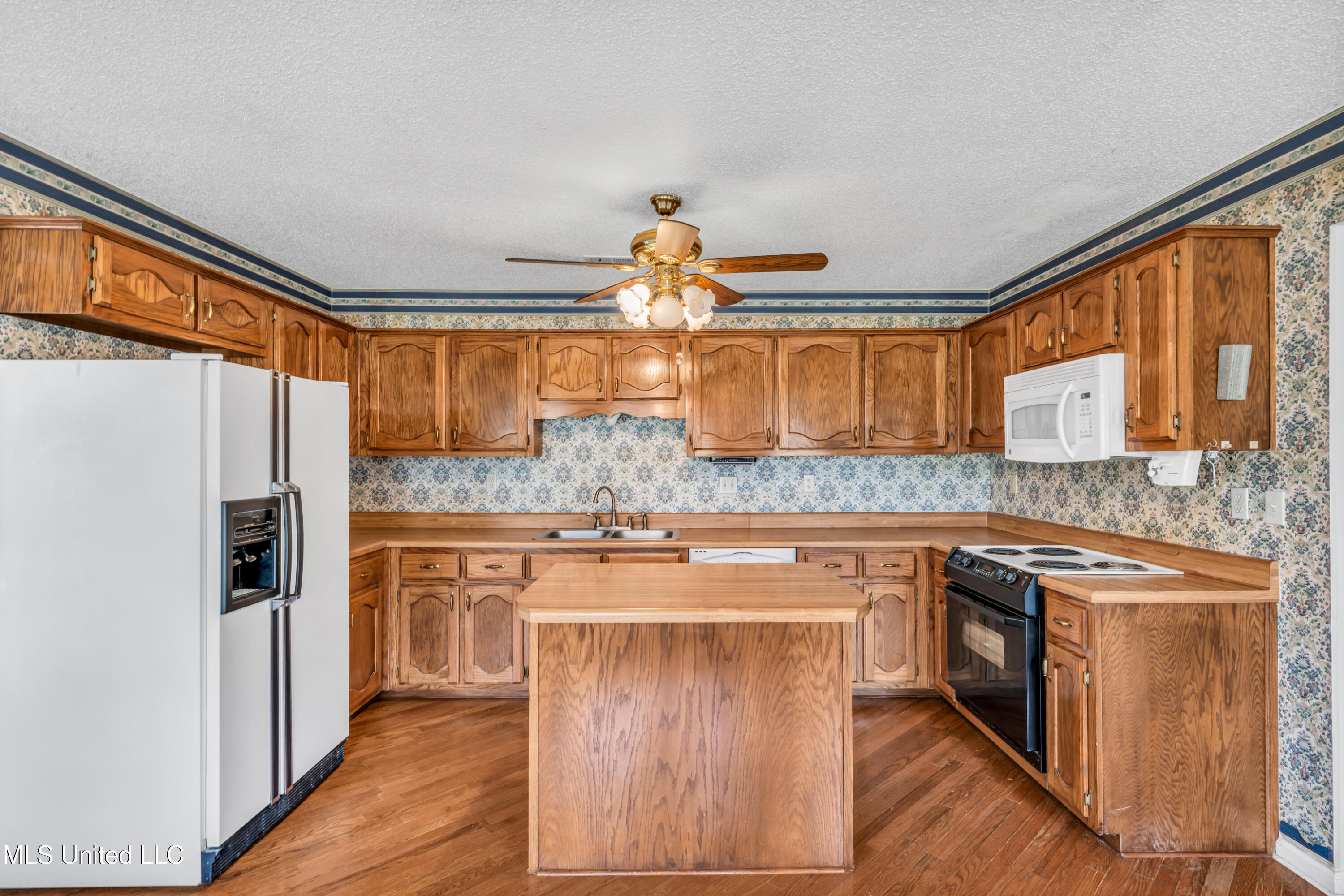 6522 Broken Hickory Cove, Walls, Mississippi image 8