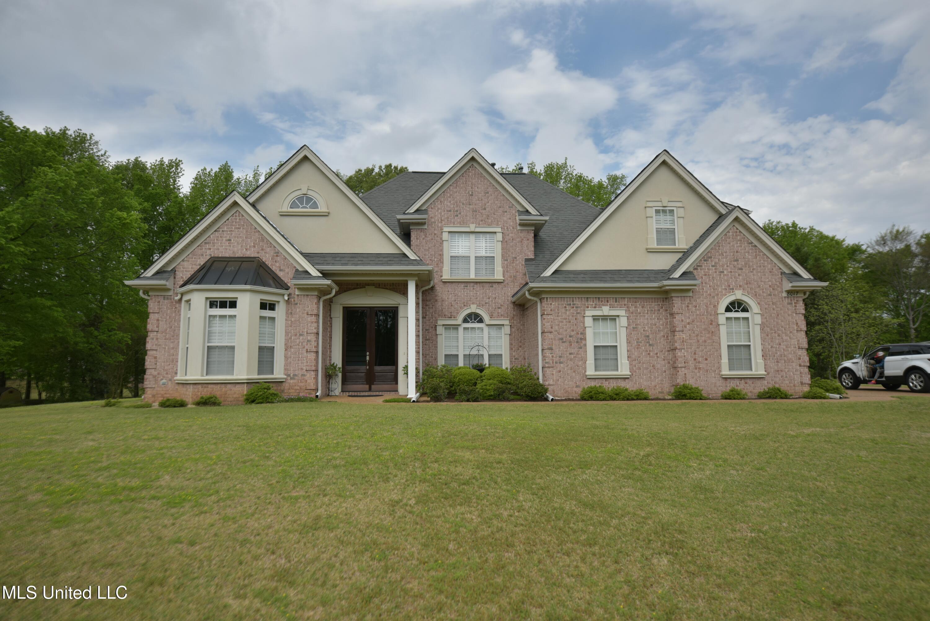8017 Camptown Lane, Olive Branch, Mississippi image 1