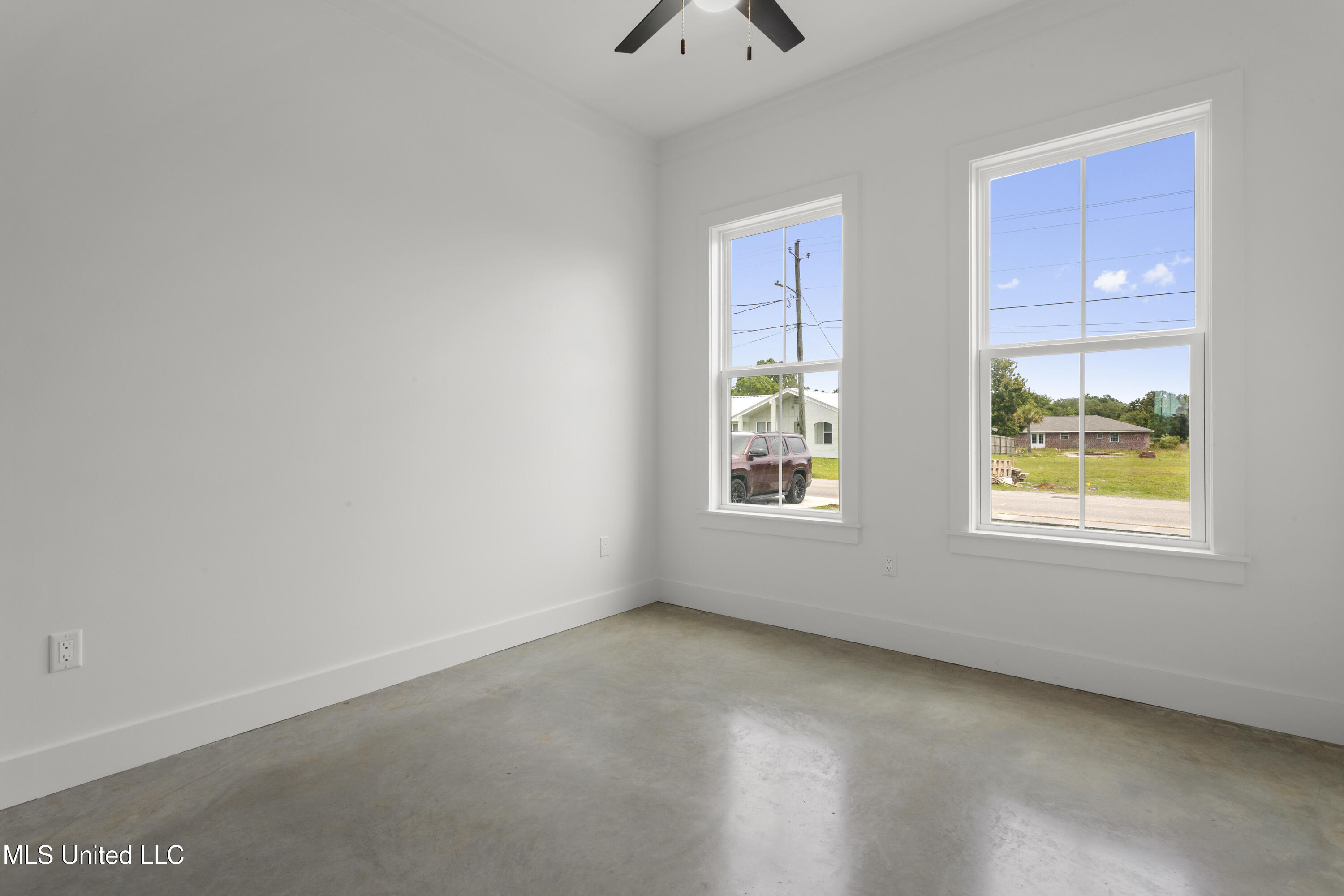 217 White Harbor Road, Long Beach, Mississippi image 28