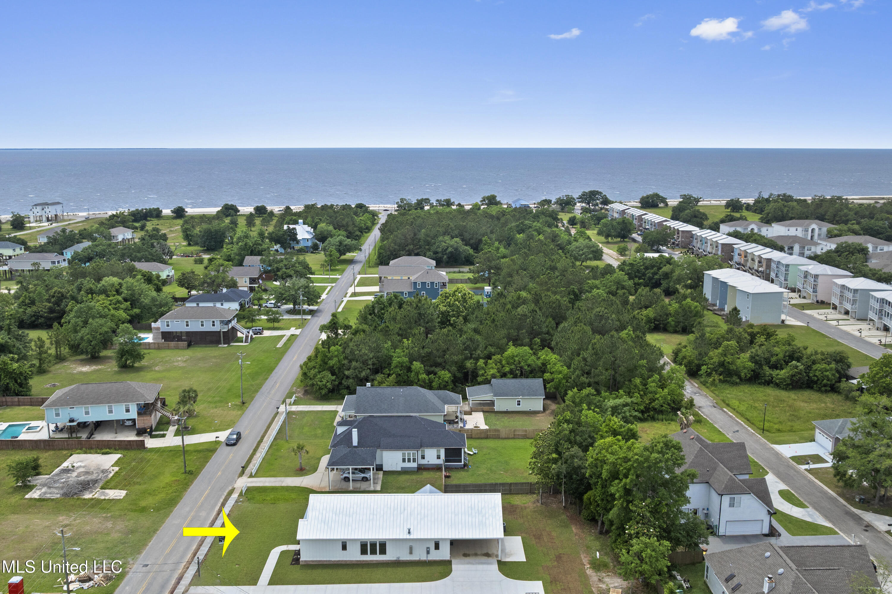 217 White Harbor Road, Long Beach, Mississippi image 4