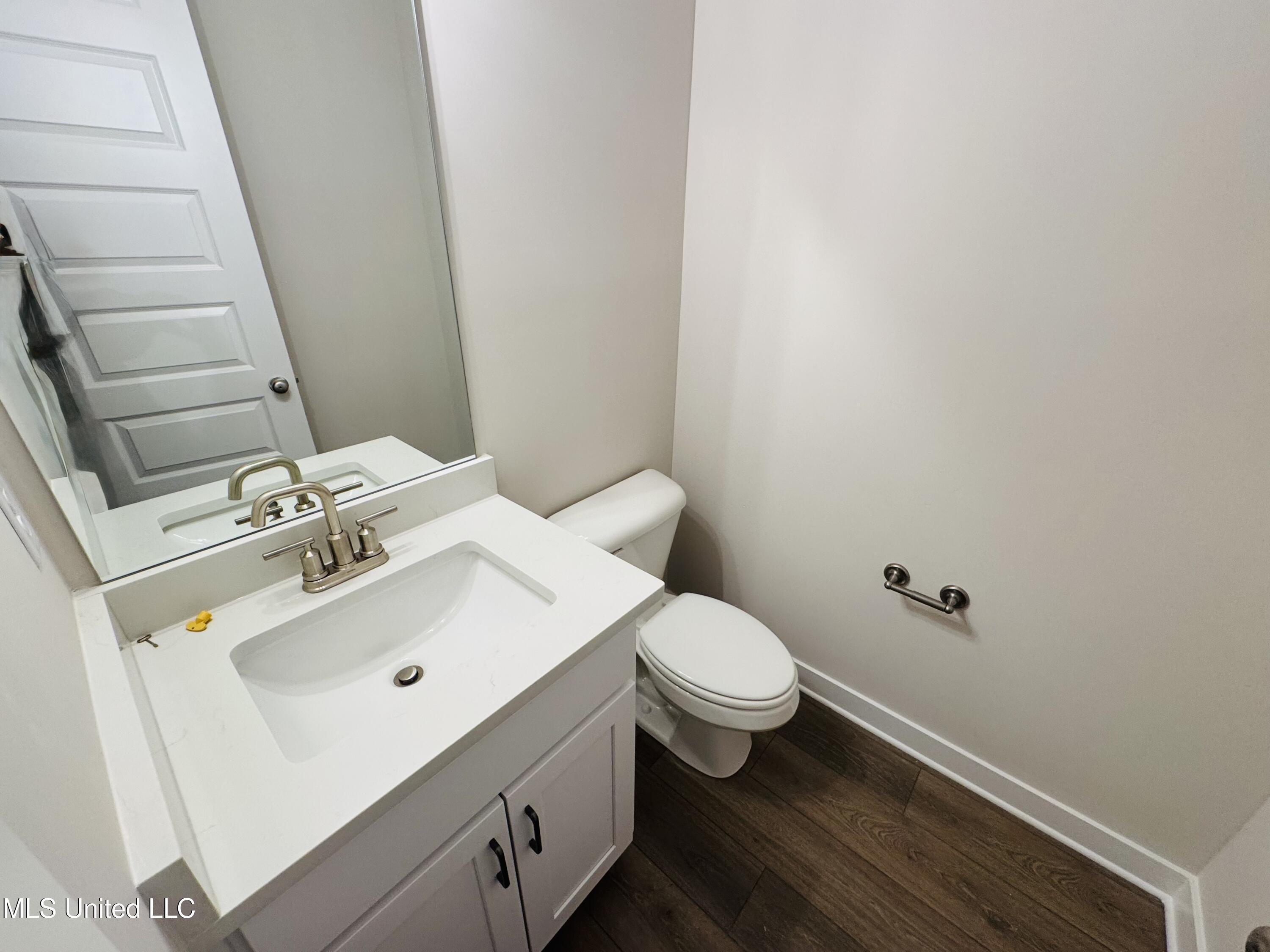 3905 Mcelroy Farms Drive, Olive Branch, Mississippi image 12