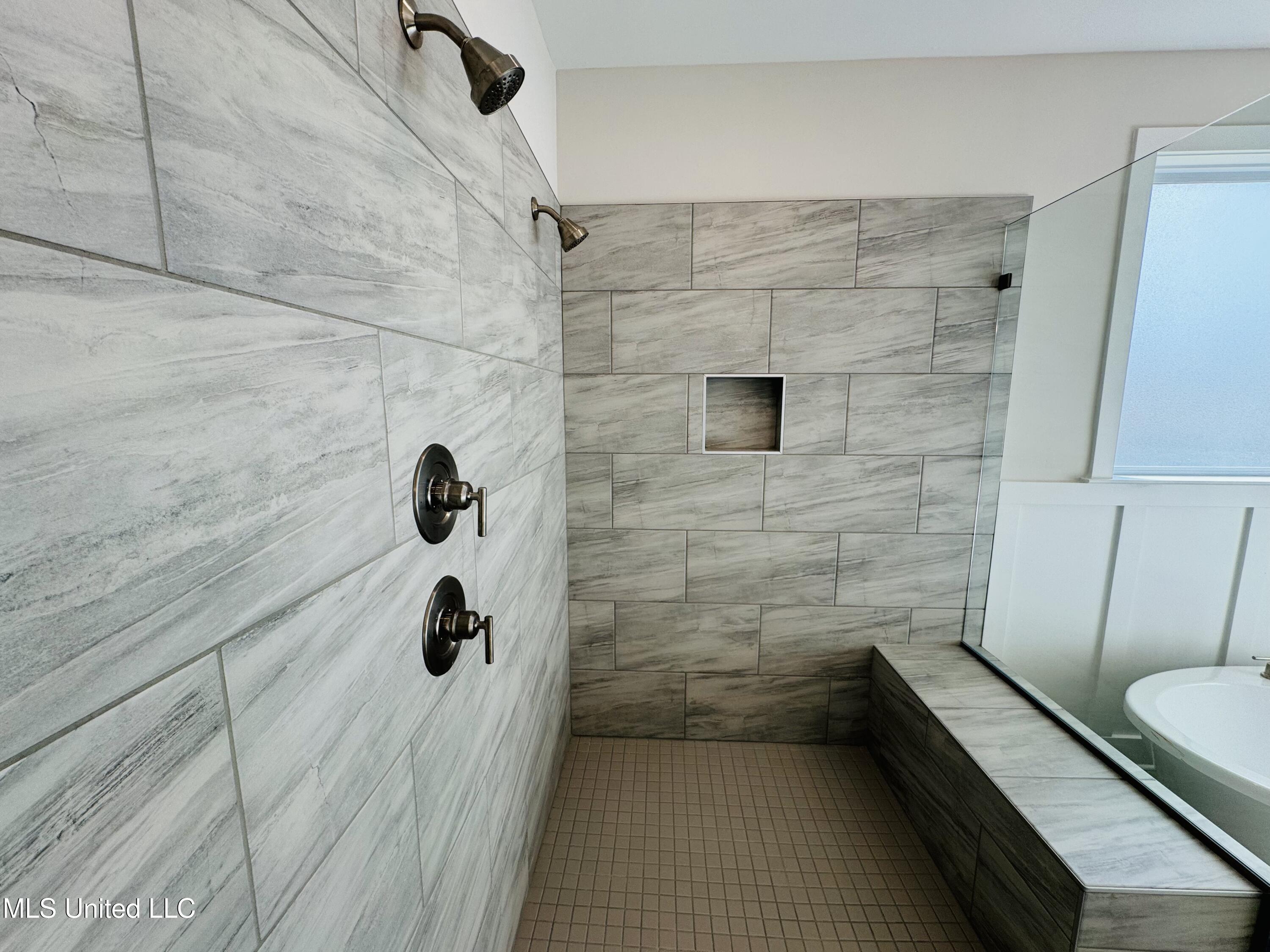 3905 Mcelroy Farms Drive, Olive Branch, Mississippi image 32