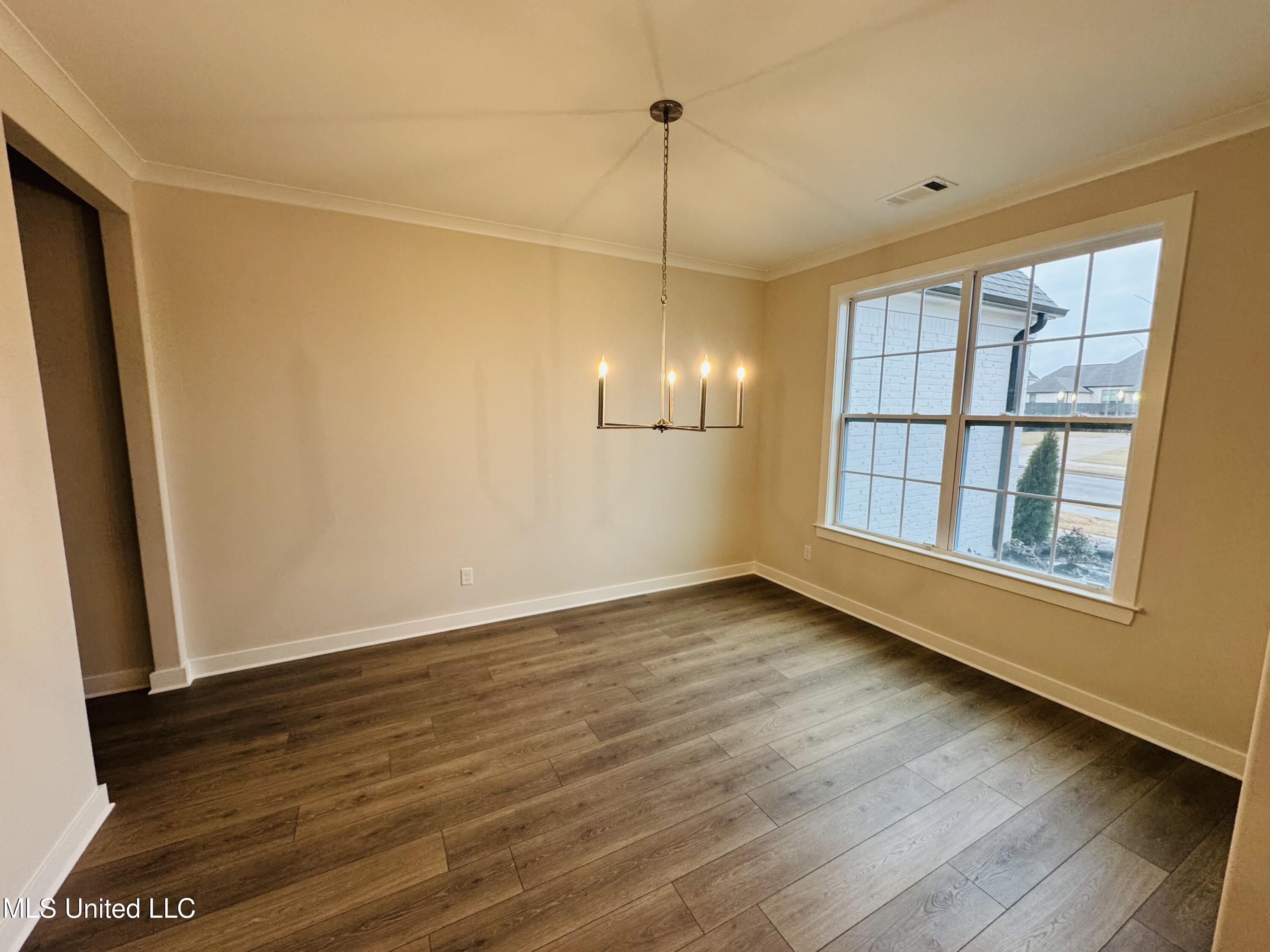 3905 Mcelroy Farms Drive, Olive Branch, Mississippi image 6