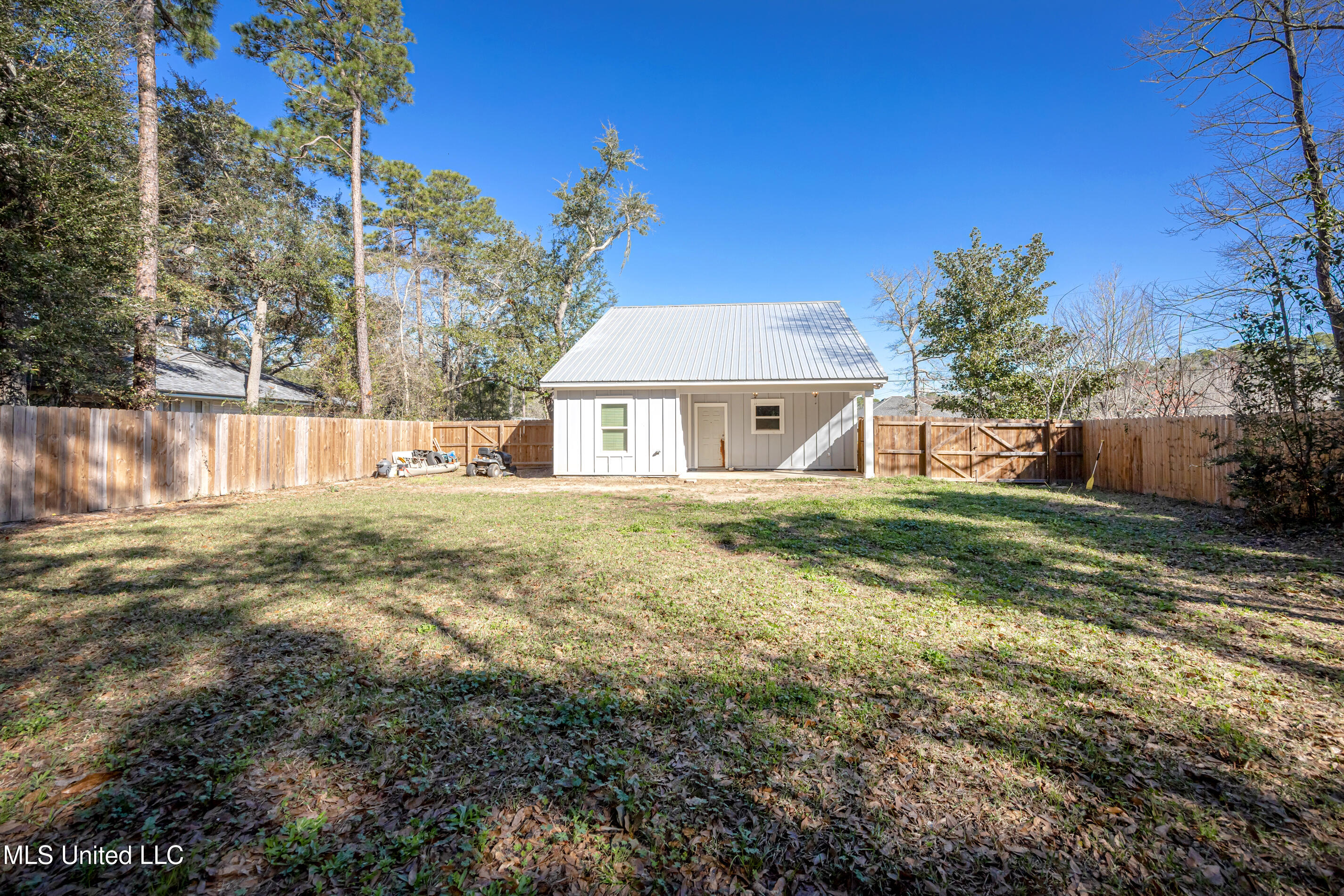 9009 Point Aux Chenes Road, Ocean Springs, Mississippi image 45