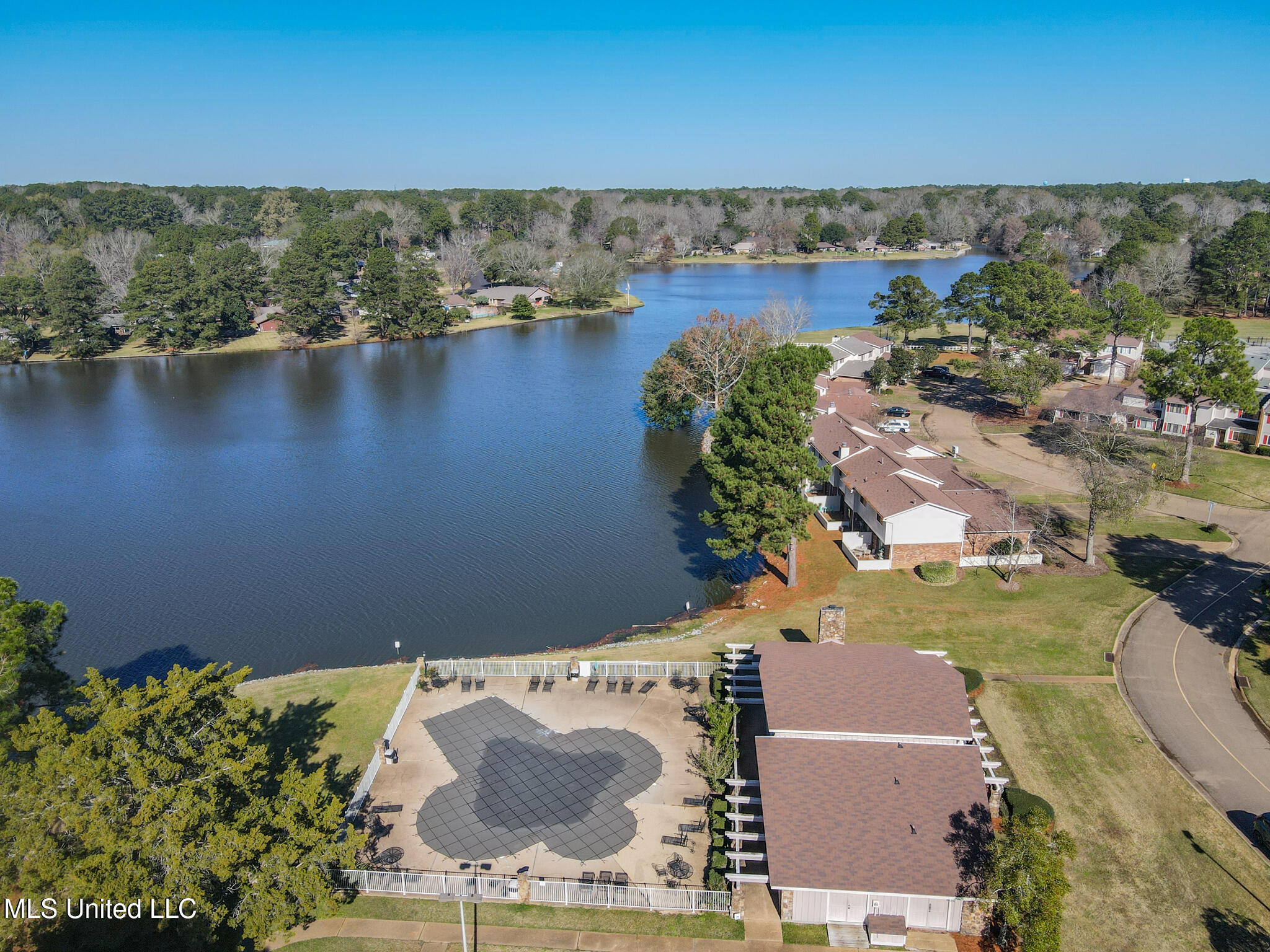 424 Lakebend Place, Brandon, Mississippi image 7
