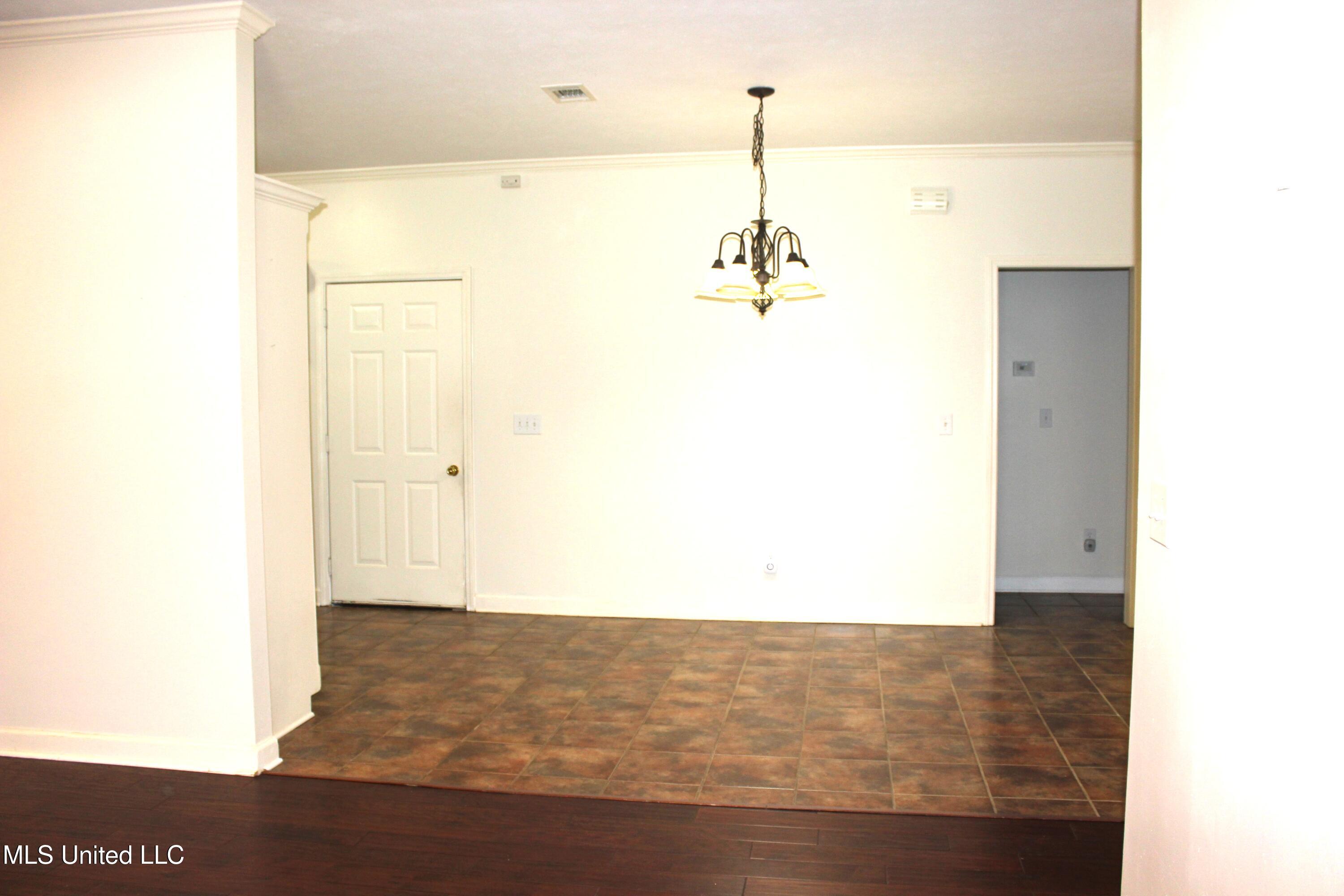 1210 Coachlight Cove, Brandon, Mississippi image 8