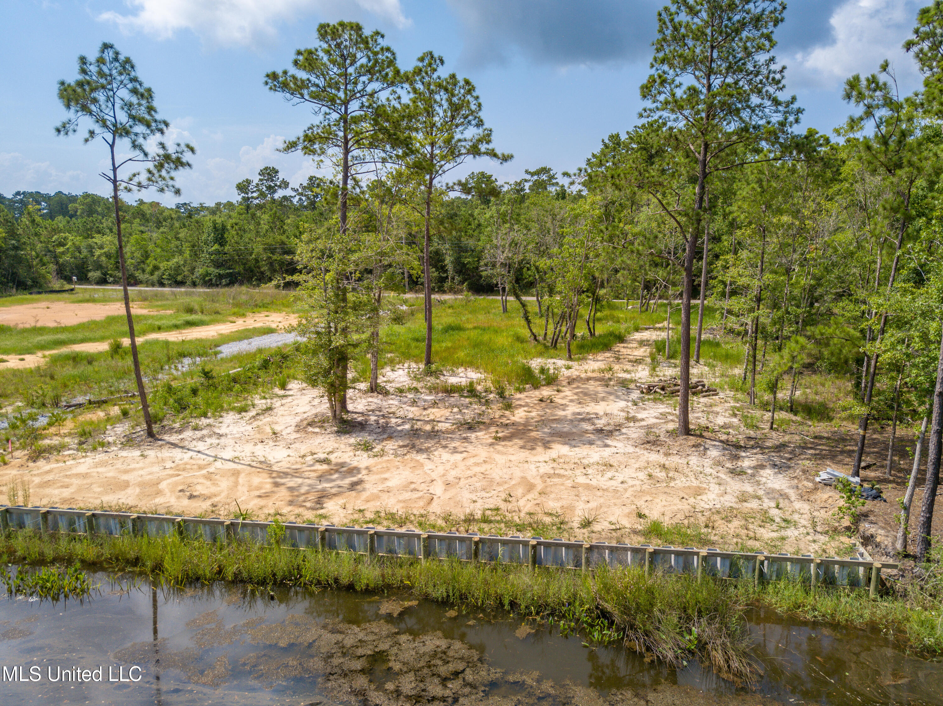 10083 Cain Road, Bay Saint Louis, Mississippi image 8