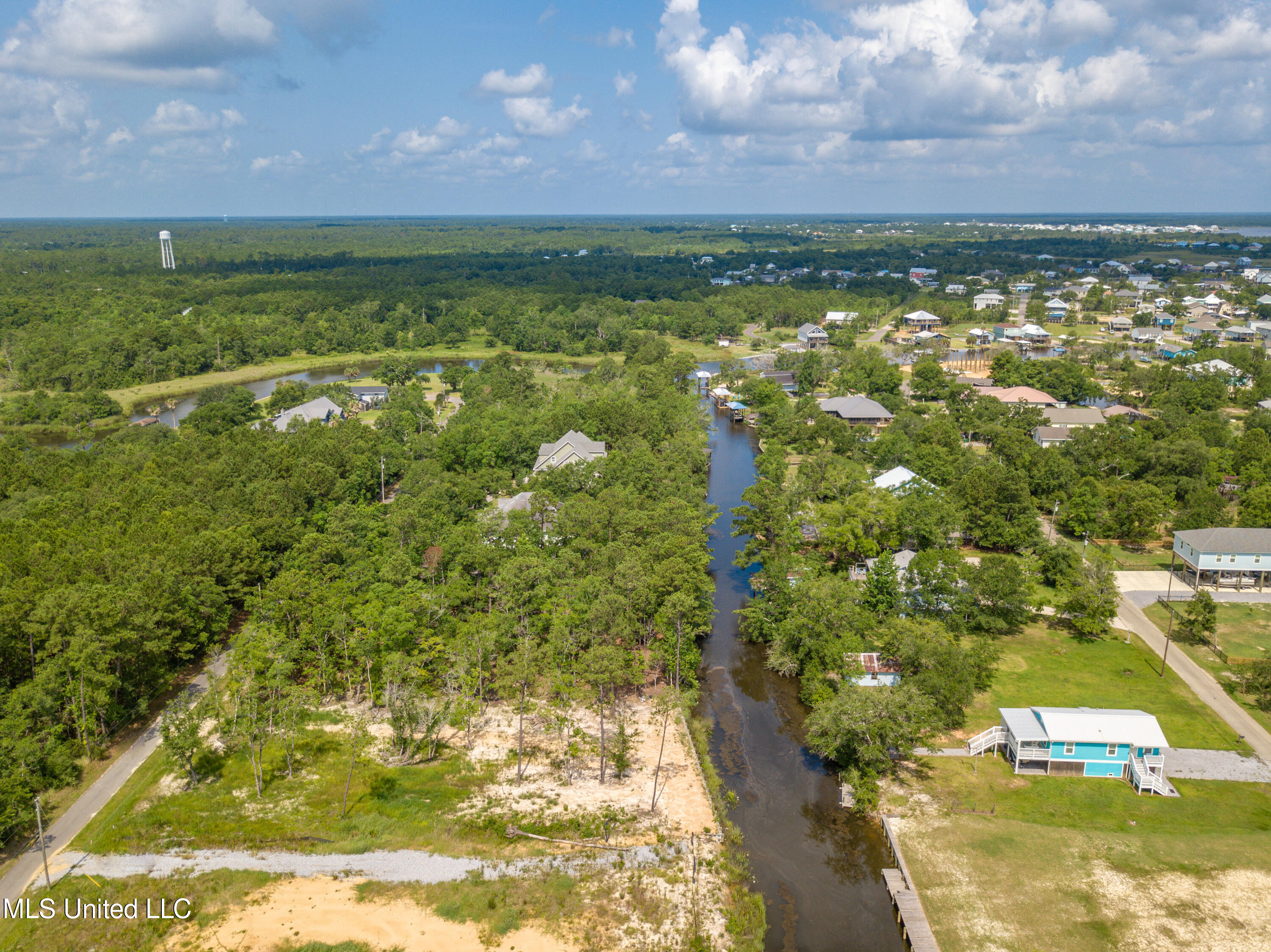 10083 Cain Road, Bay Saint Louis, Mississippi image 17