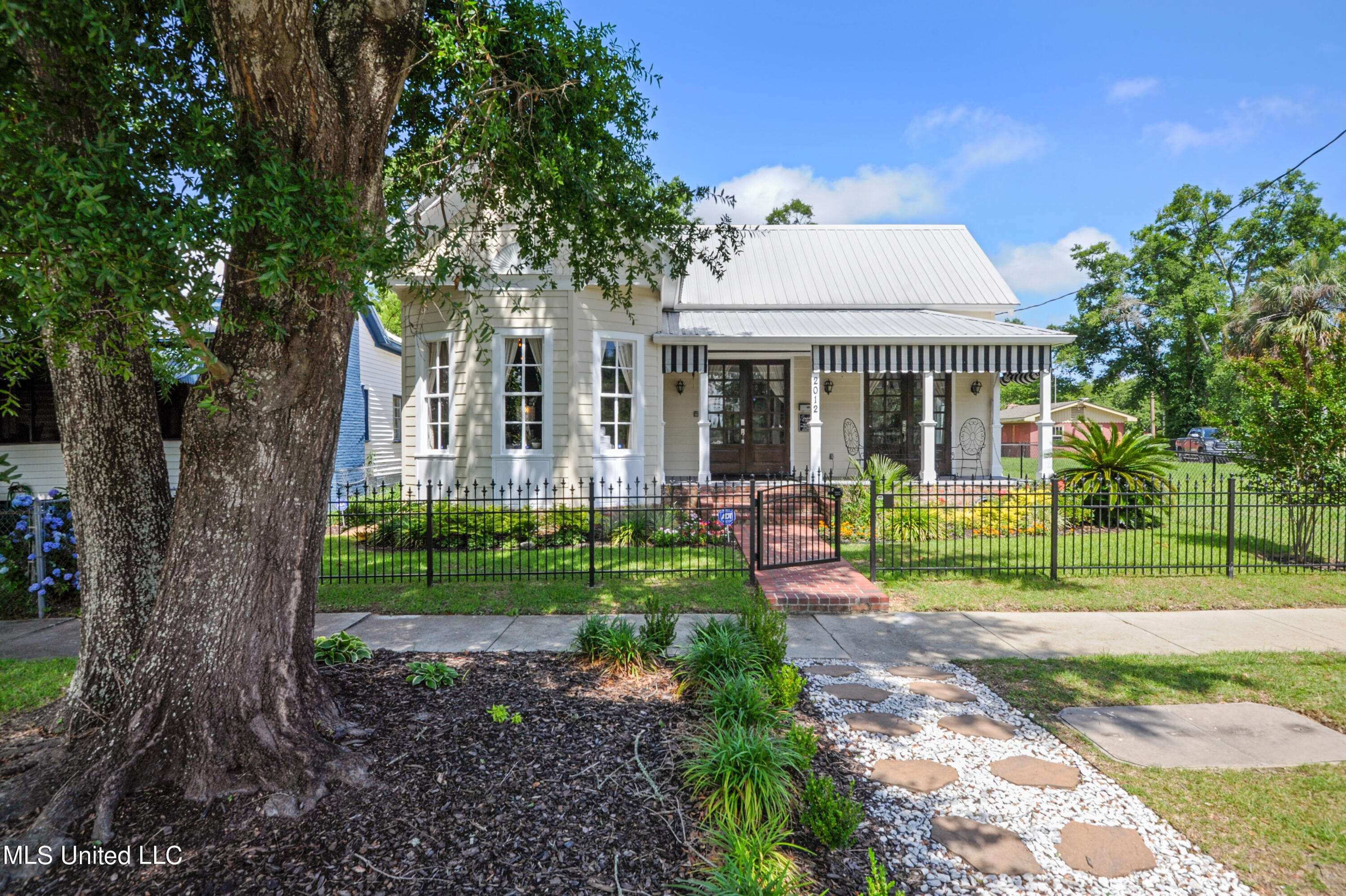 2012 24th Avenue, Gulfport, Mississippi image 4