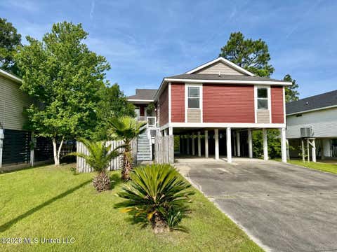 Homes For Sale - 203 Pinewood Drive<br/> Pass Christian, MS 39571