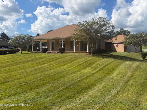 Homes For Sale - 2104 Cheyenne Drive Dr<br/> McComb, MS 39648