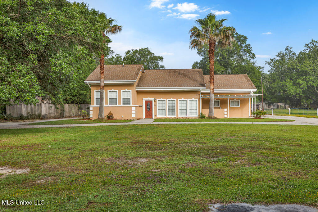 19 Poplar Circle, Gulfport, Mississippi image 1