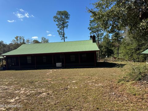 Homes For Sale - 99 Marie Lane<br/> Greene County, Lucedale, MS 39452