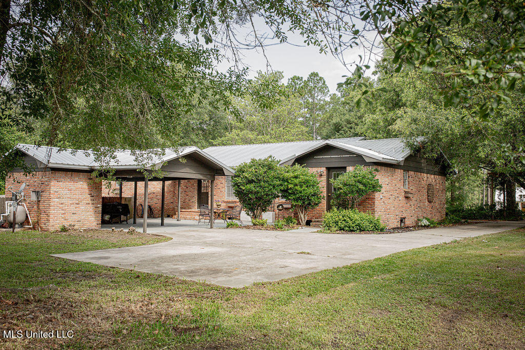 11700 Harry Pierce Road, Lucedale, Mississippi image 7