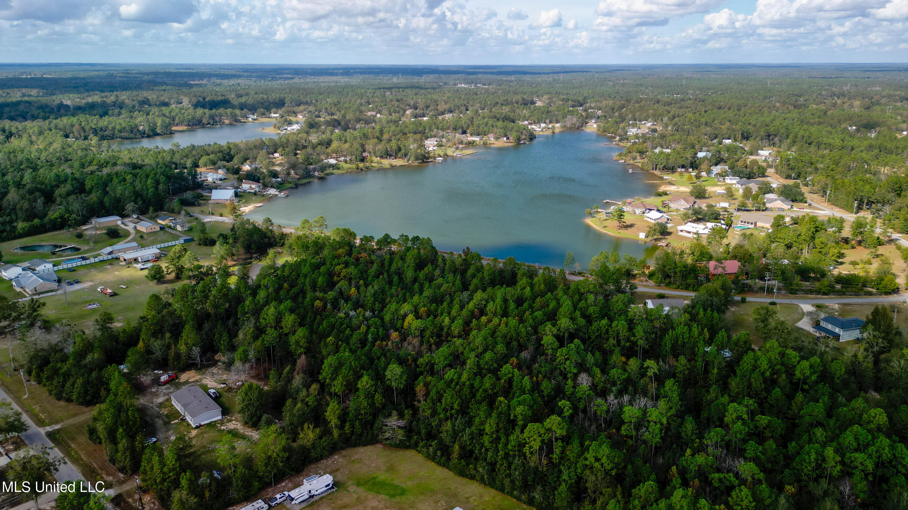 19300 Mary Shamis Road, Saucier, Mississippi image 25