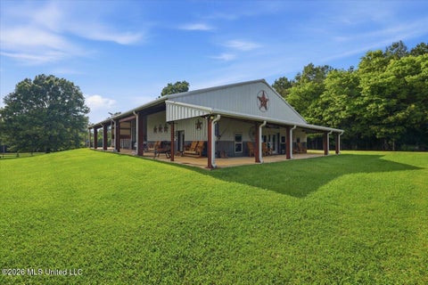 Homes For Sale - 979 Barker Road<br/> Morton, MS 39117