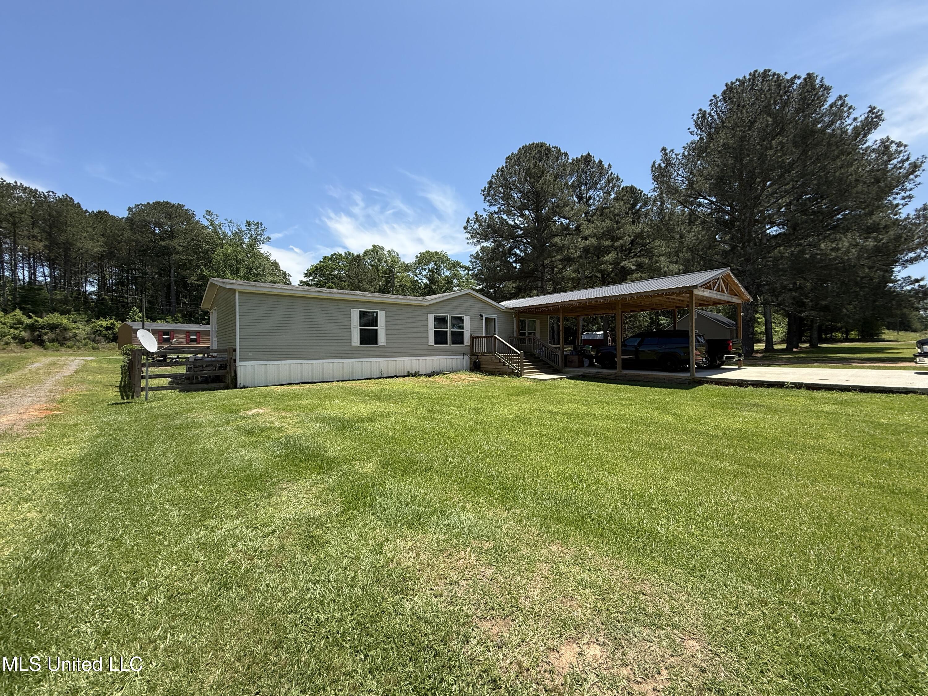 9250 Pleasant Hill Road, Carthage, Mississippi image 2