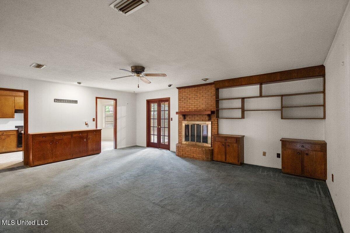 1026 Briarwood Drive, Jackson, Mississippi image 6