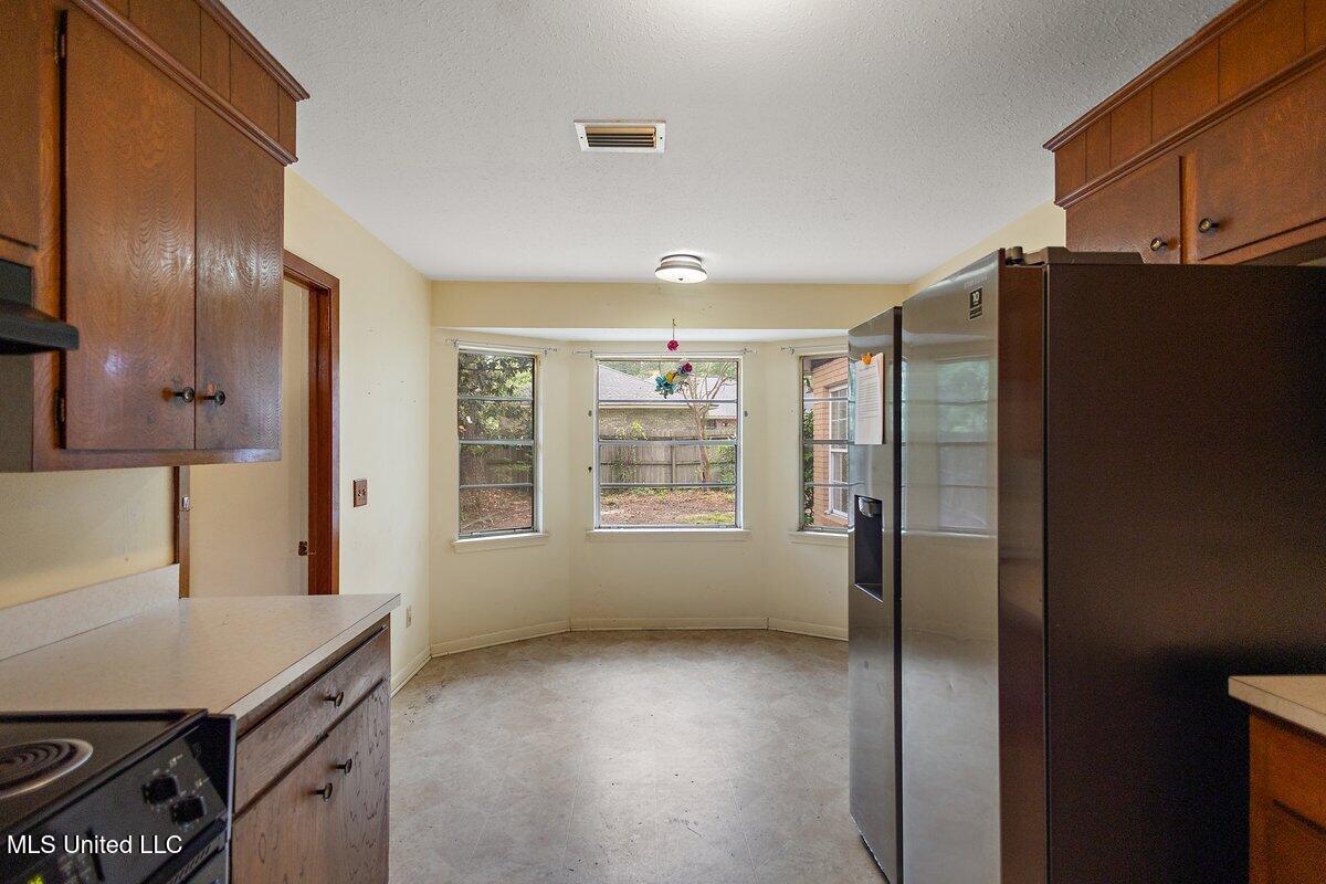 1026 Briarwood Drive, Jackson, Mississippi image 10