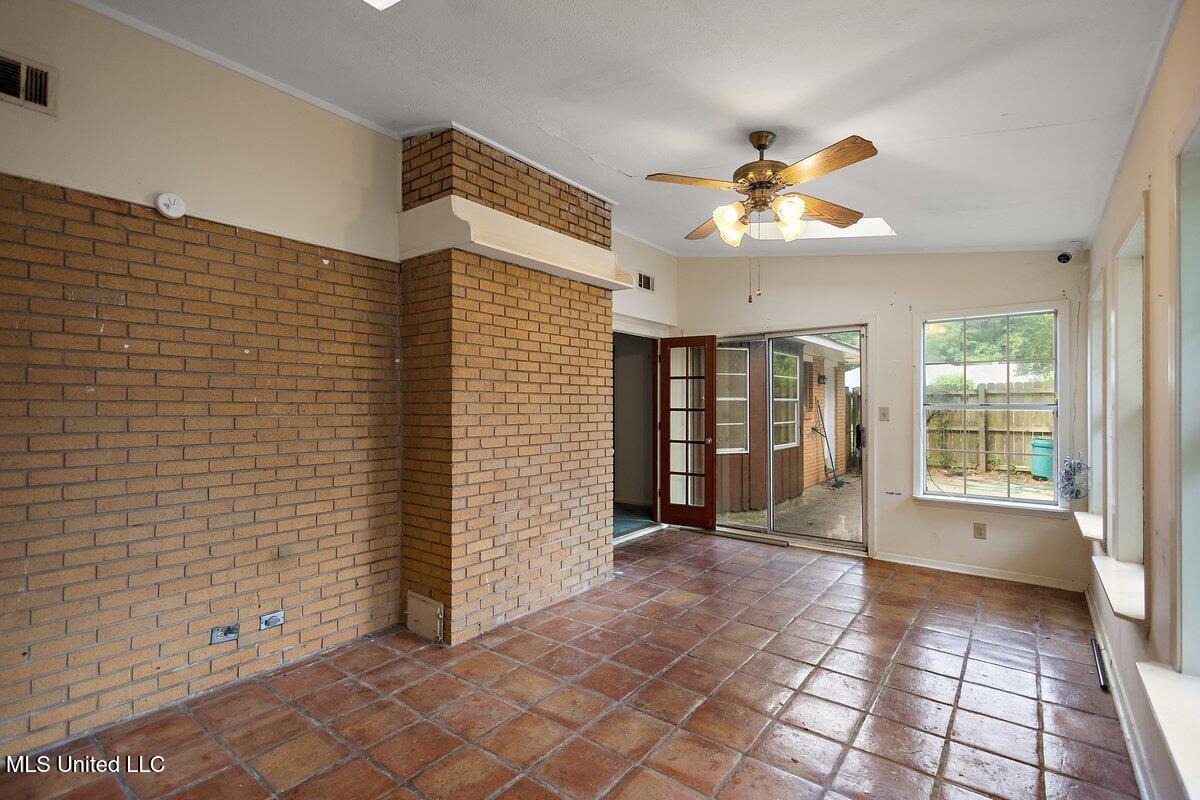 1026 Briarwood Drive, Jackson, Mississippi image 13