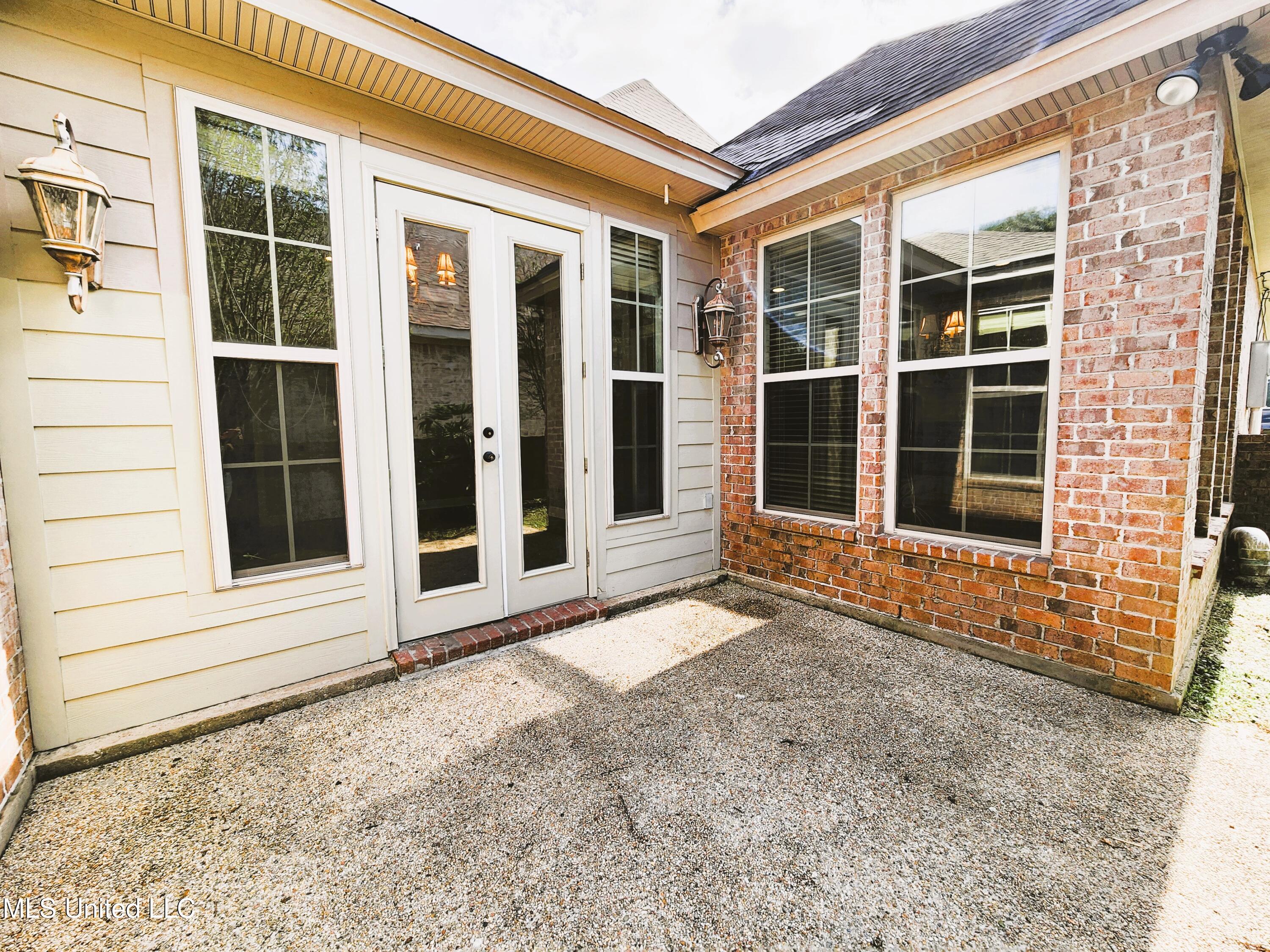 3936 Acadian Village Drive, Ocean Springs, Mississippi image 24