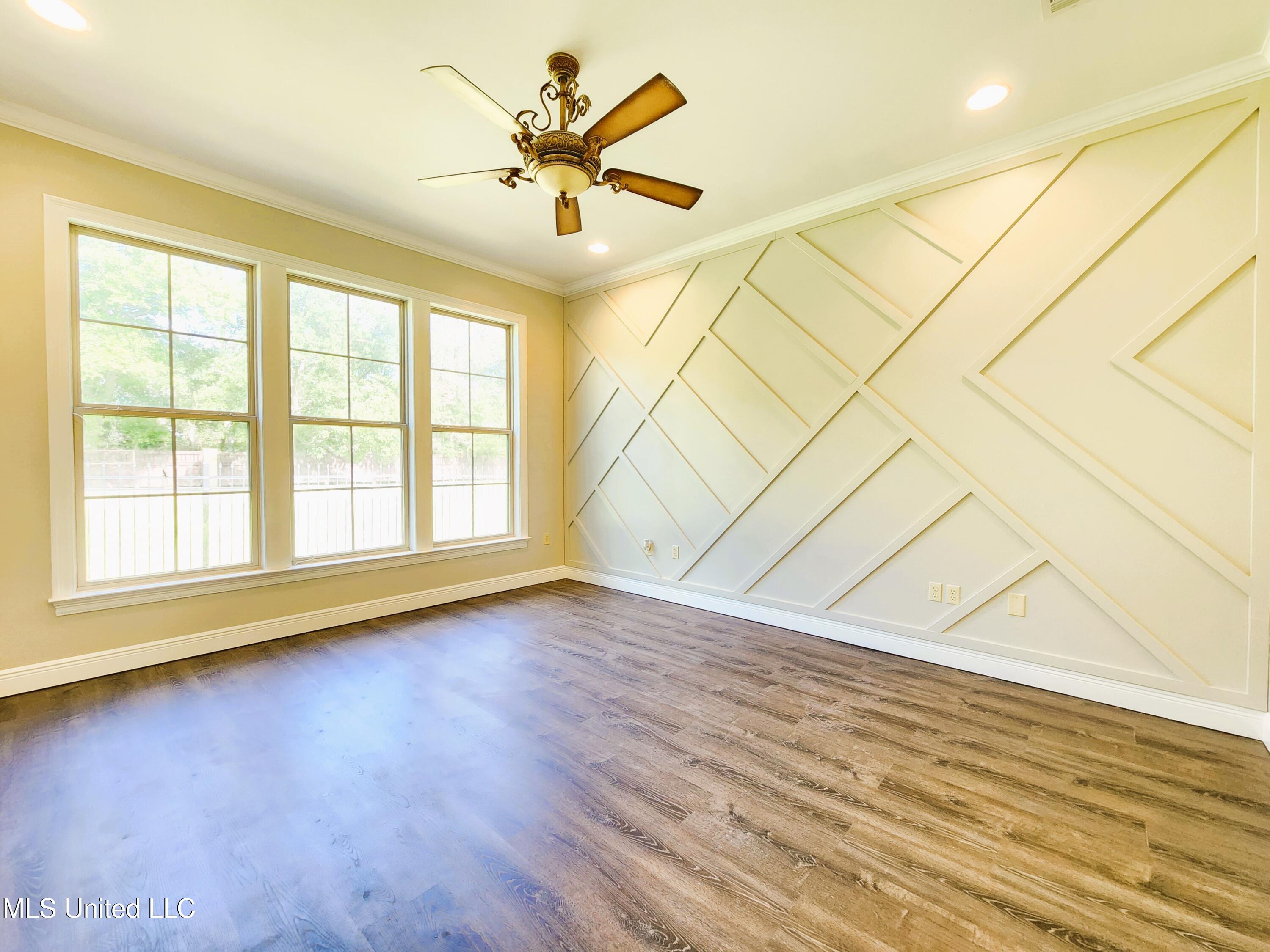 3936 Acadian Village Drive, Ocean Springs, Mississippi image 13