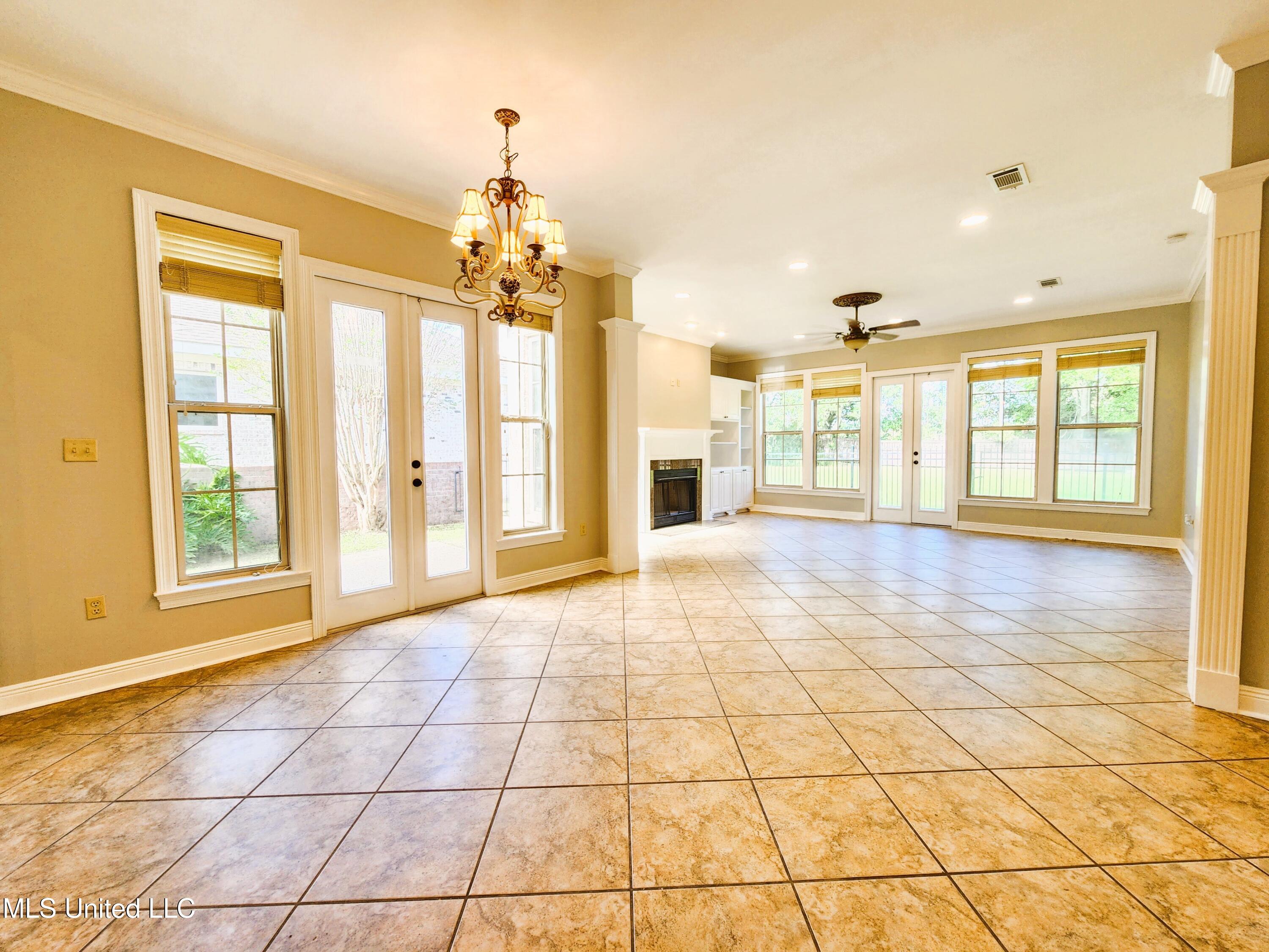 3936 Acadian Village Drive, Ocean Springs, Mississippi image 8