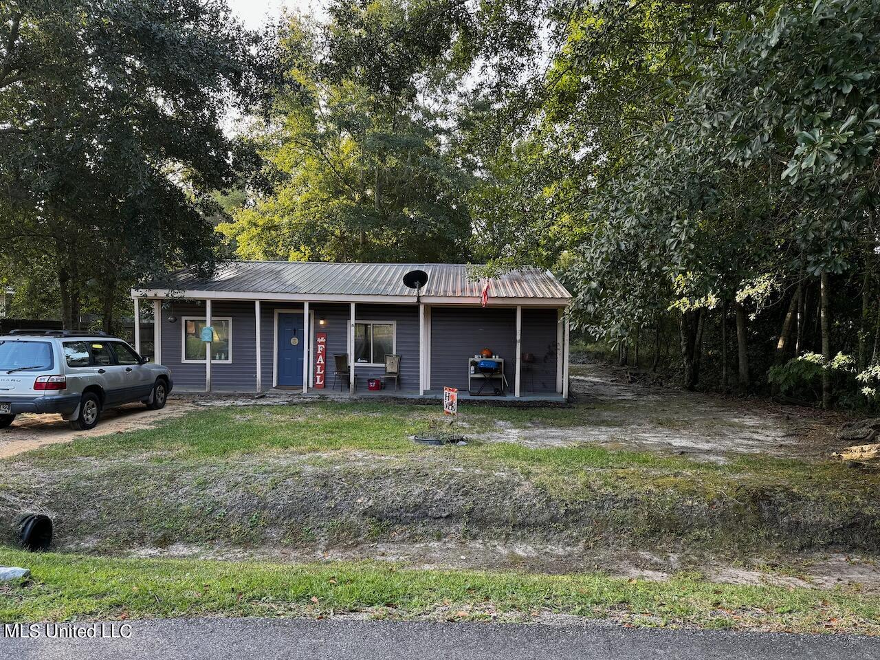 113 8th Street, Long Beach, Mississippi image 1