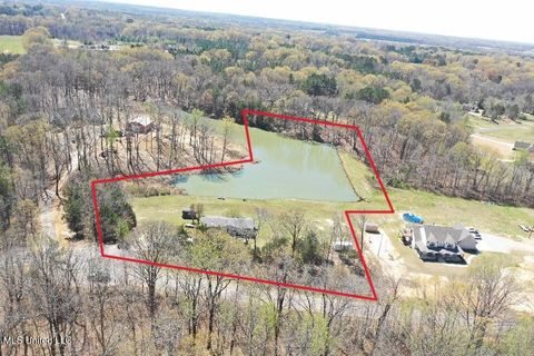 Vacant Land For Sale - 14491 Valley View Cove<br/> Byhalia, MS 38611