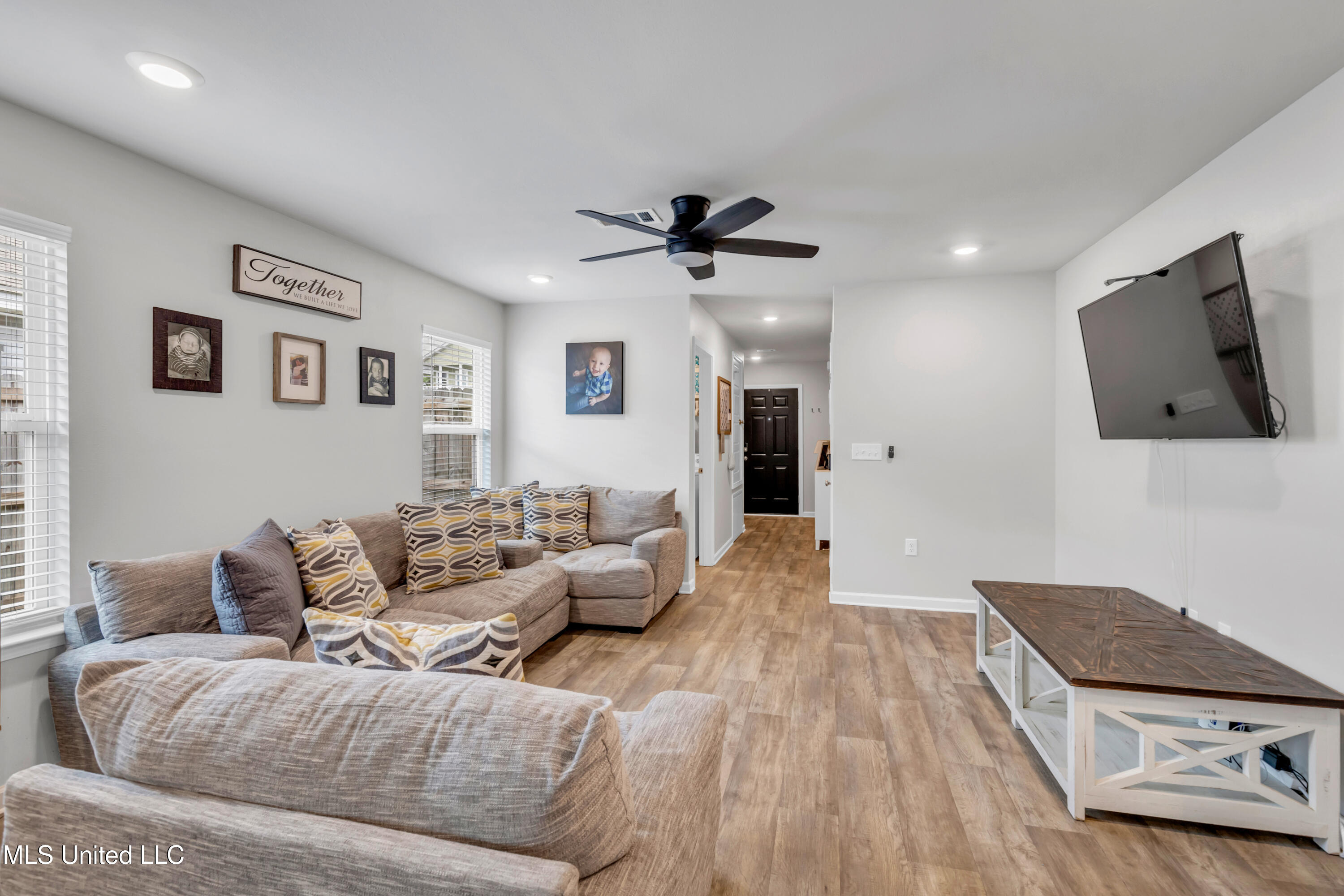 2101 Napoleon St Street, Ocean Springs, Mississippi image 4