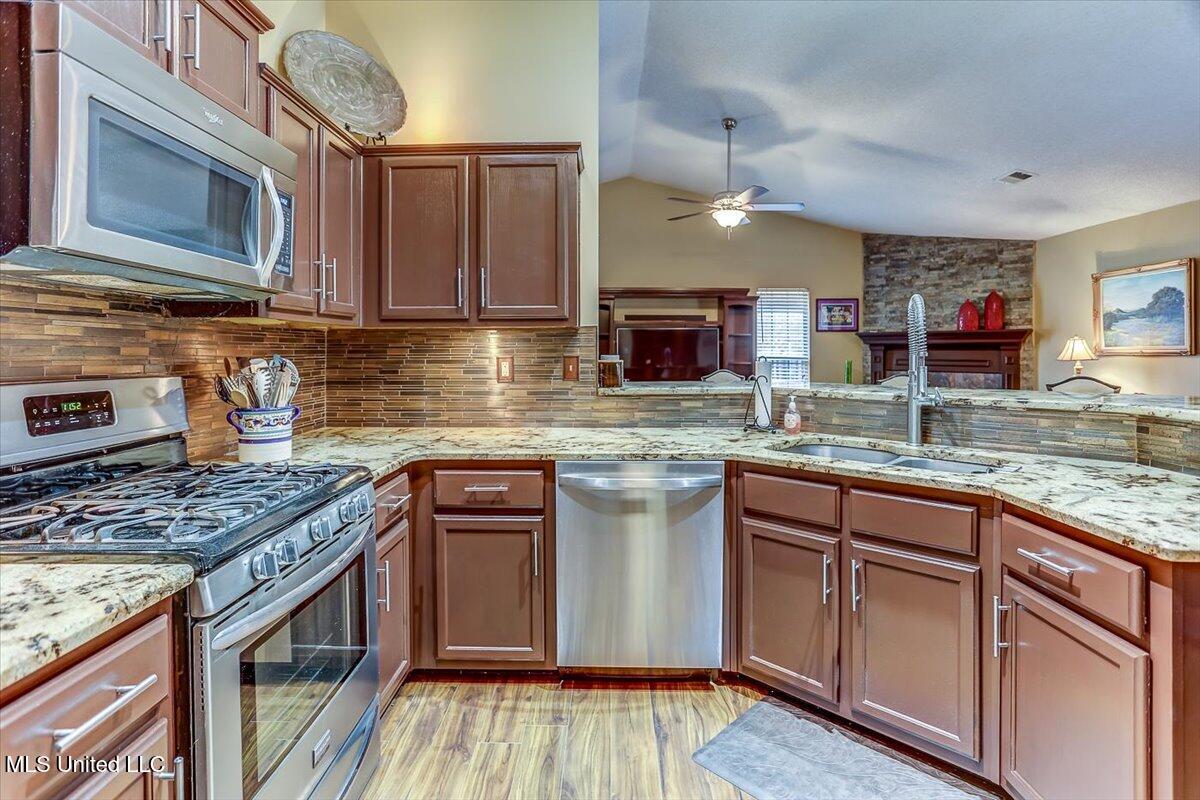 7404 Fox Hollow Lane, Southaven, Mississippi image 23