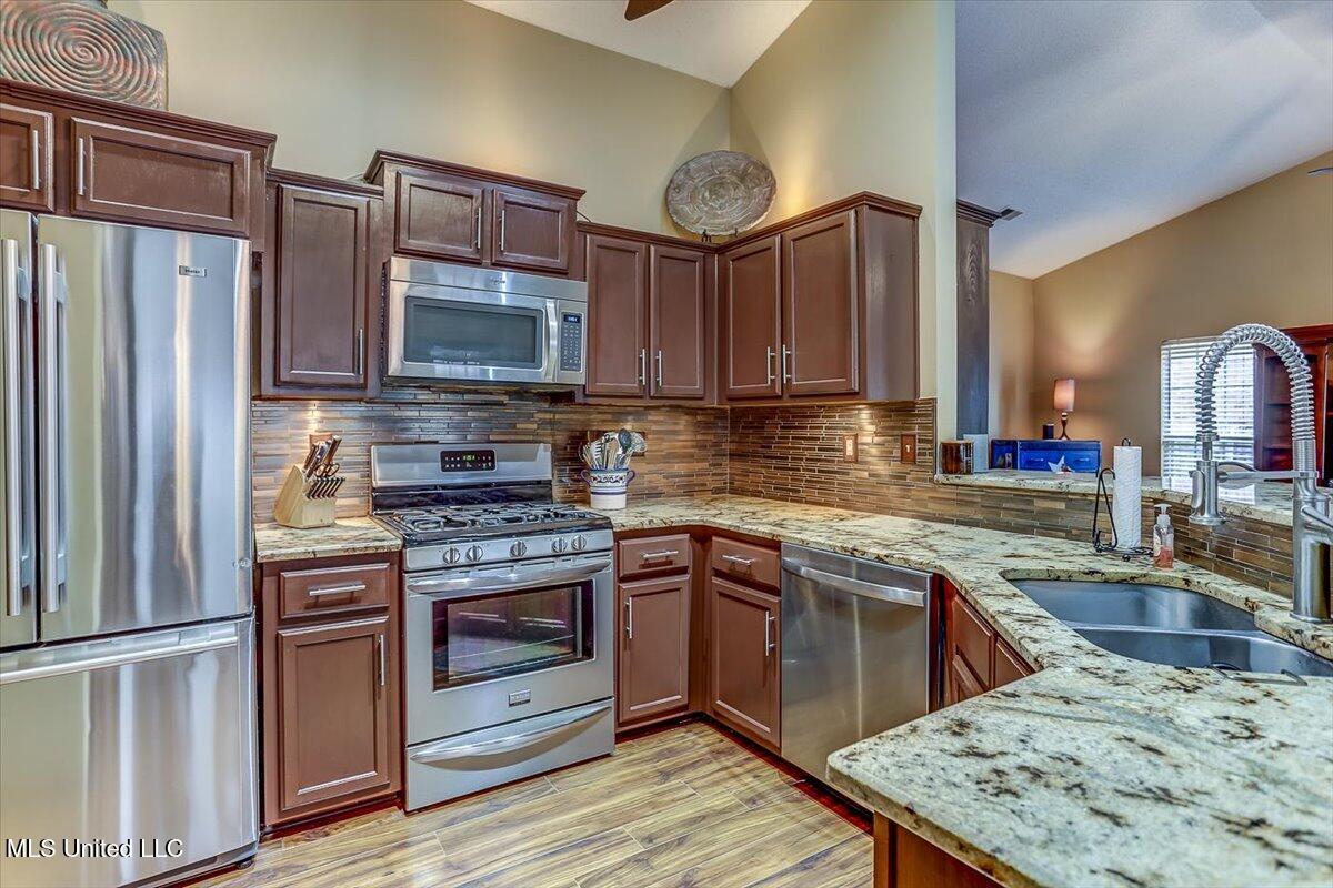 7404 Fox Hollow Lane, Southaven, Mississippi image 22