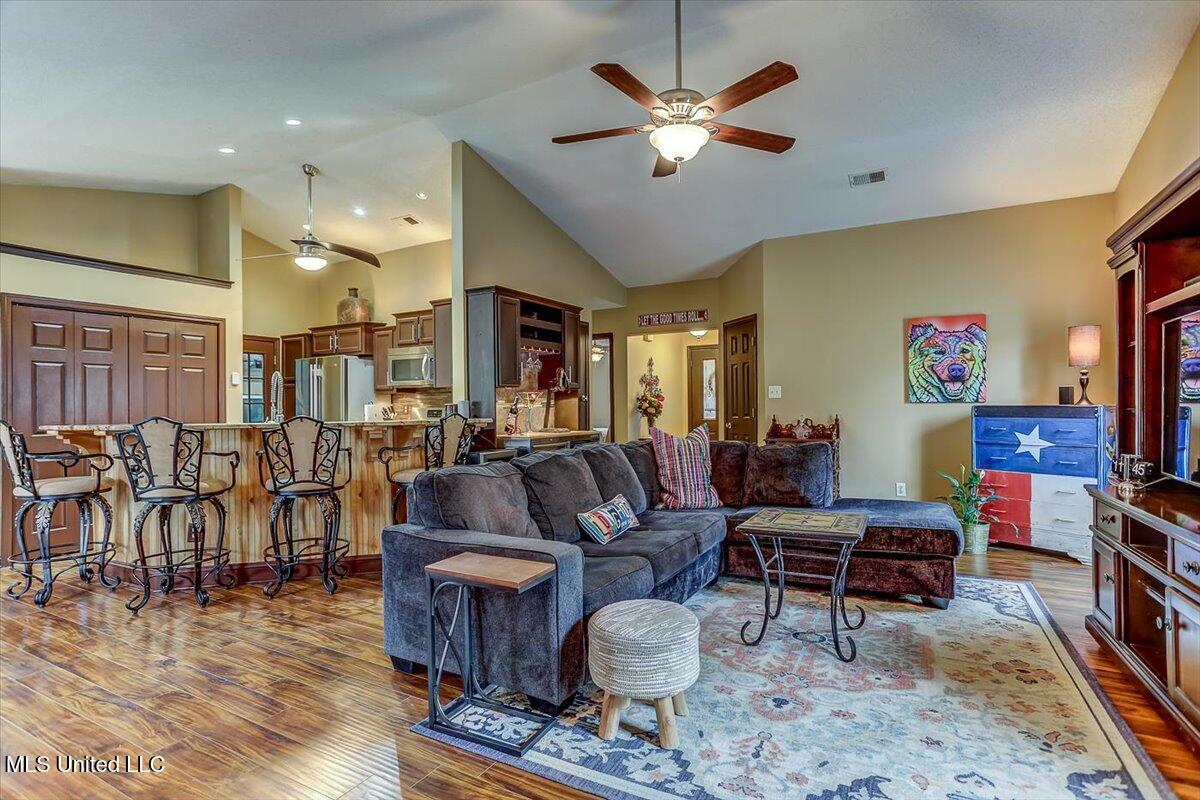 7404 Fox Hollow Lane, Southaven, Mississippi image 16
