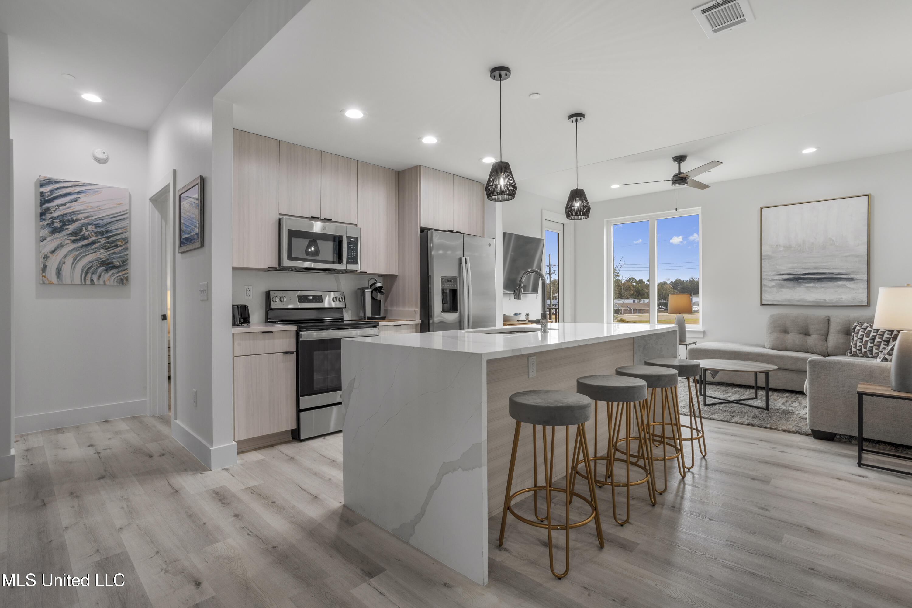 1302 Magnolia Street #B110, Gulfport, Mississippi image 18