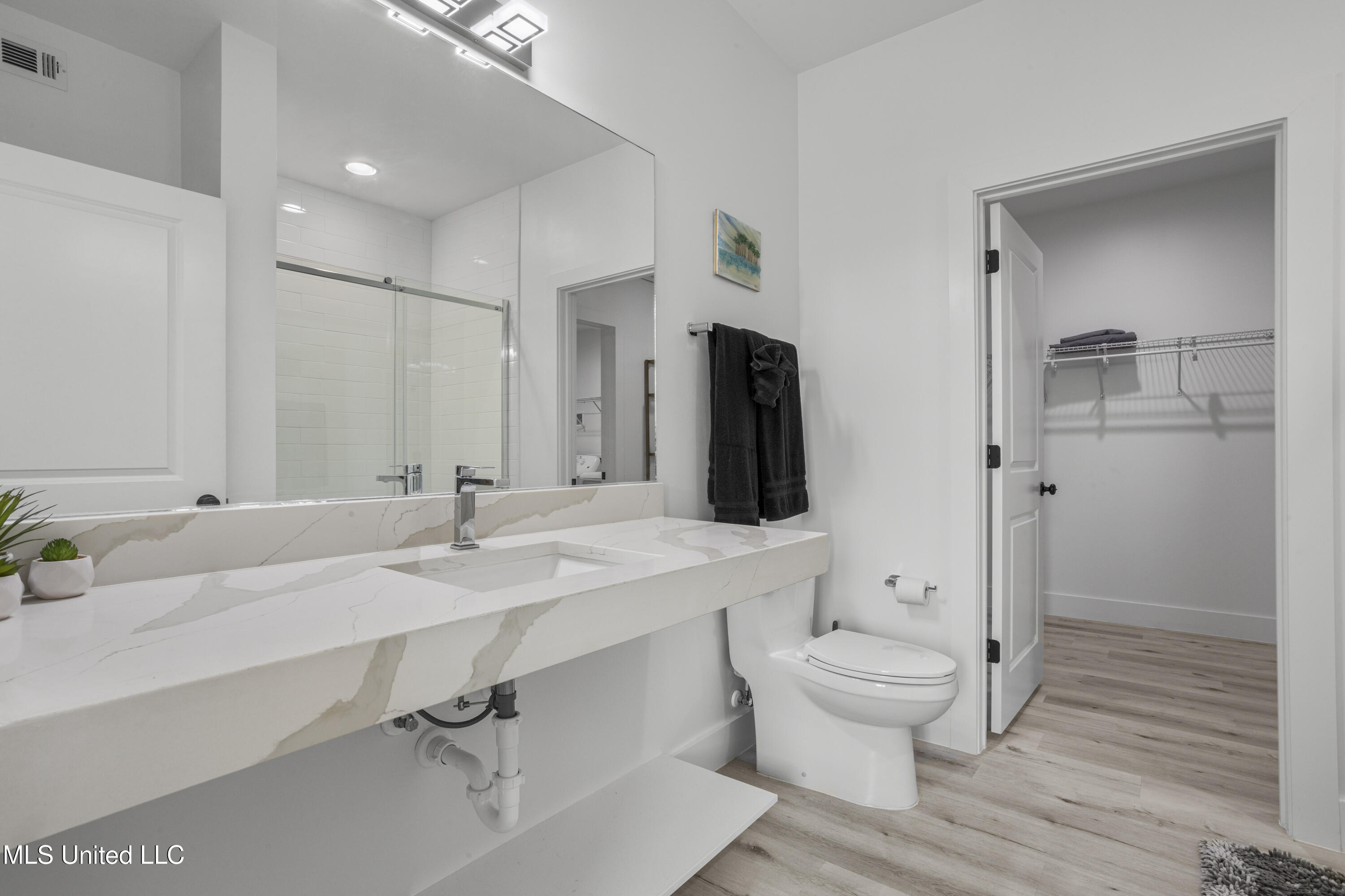 1302 Magnolia Street #B110, Gulfport, Mississippi image 32