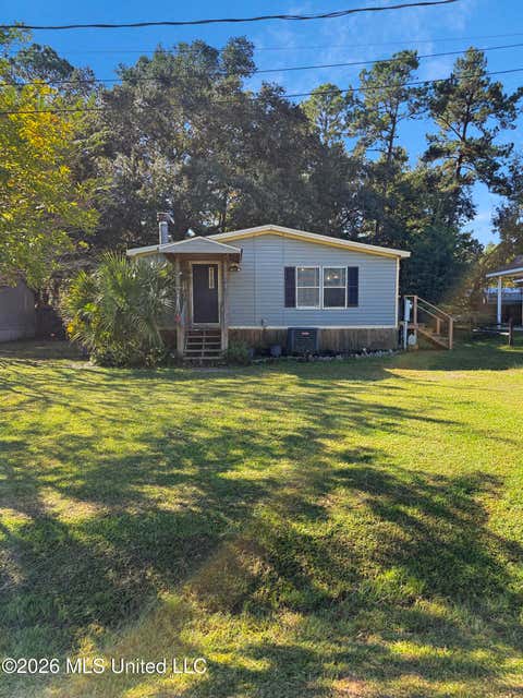 Homes For Sale - 10750 Linohau Way<br/> Diamondhead, MS 39525