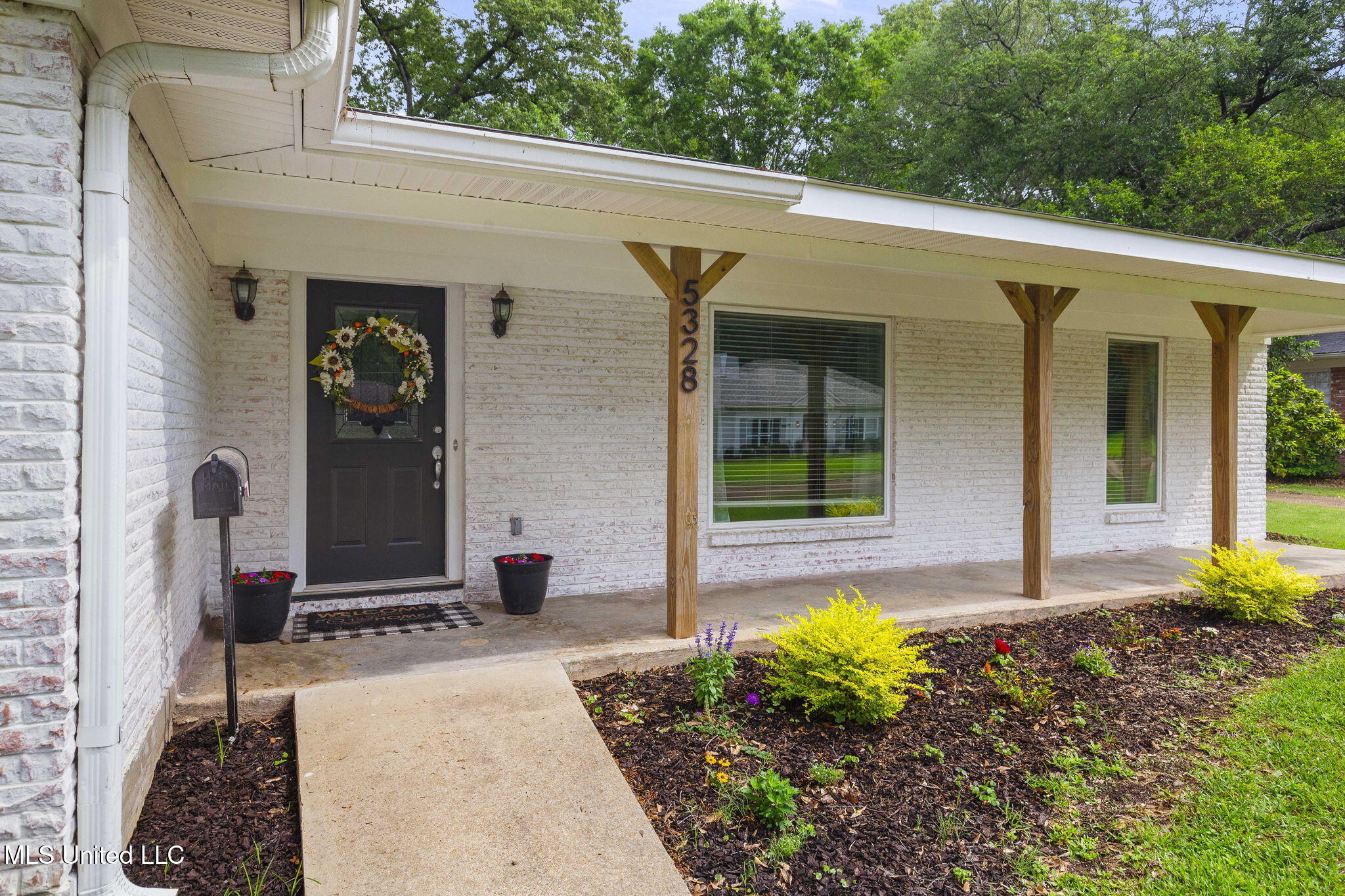5328 Briarfield Road, Jackson, Mississippi image 3
