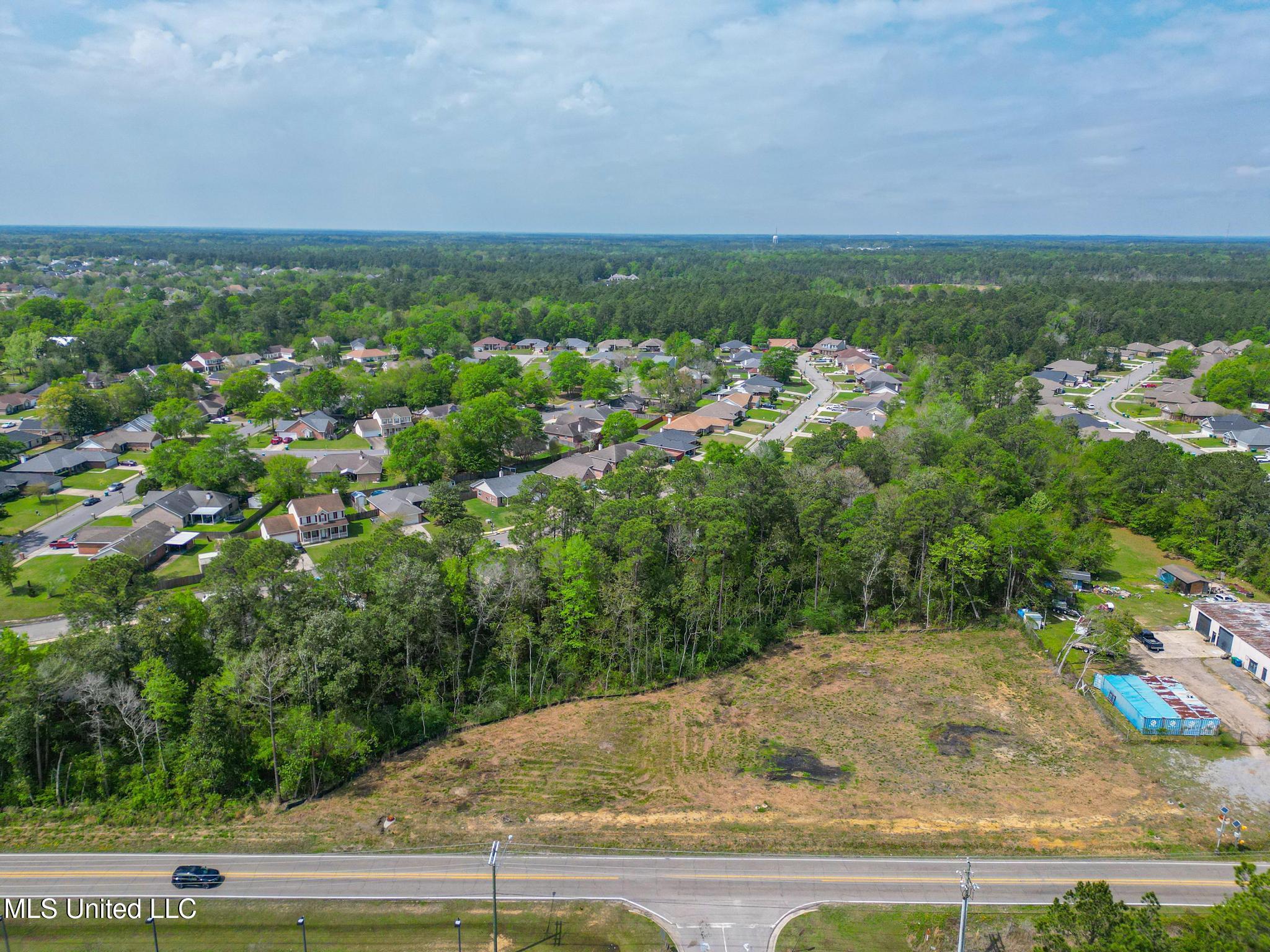 003 Three Rivers Road, Gulfport, Mississippi image 4