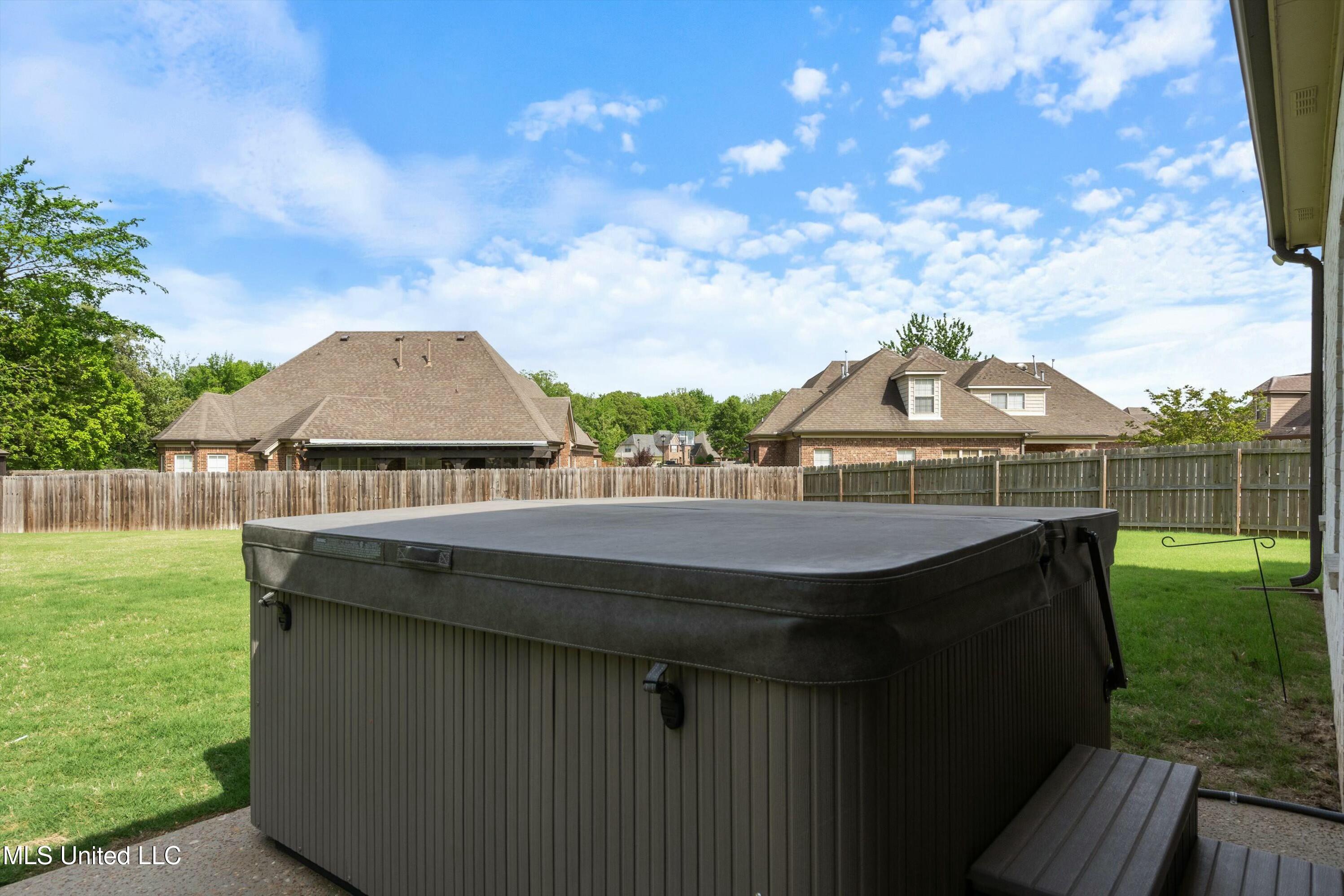 5274 Forest Bend Cove, Southaven, Mississippi image 33