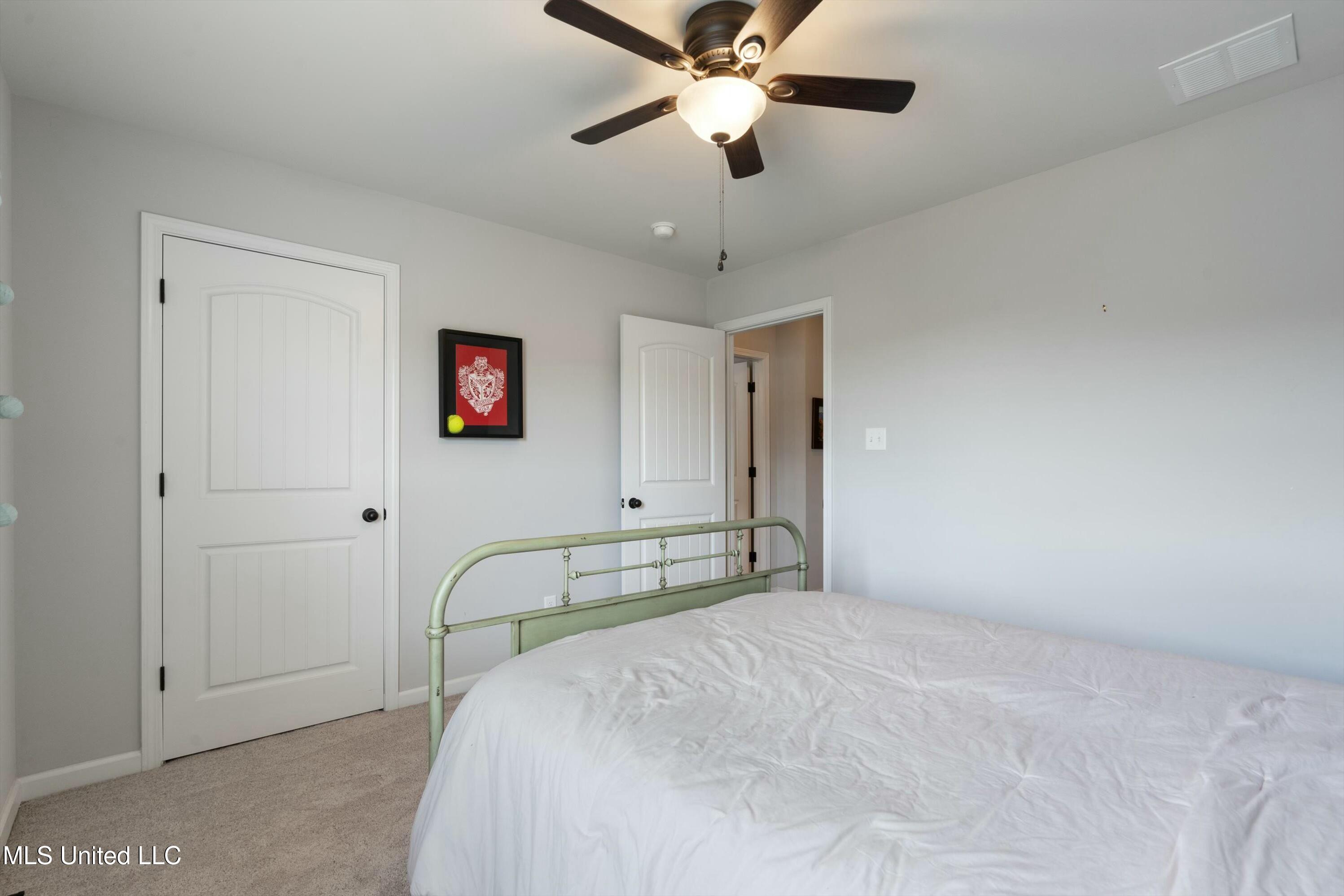 5274 Forest Bend Cove, Southaven, Mississippi image 28