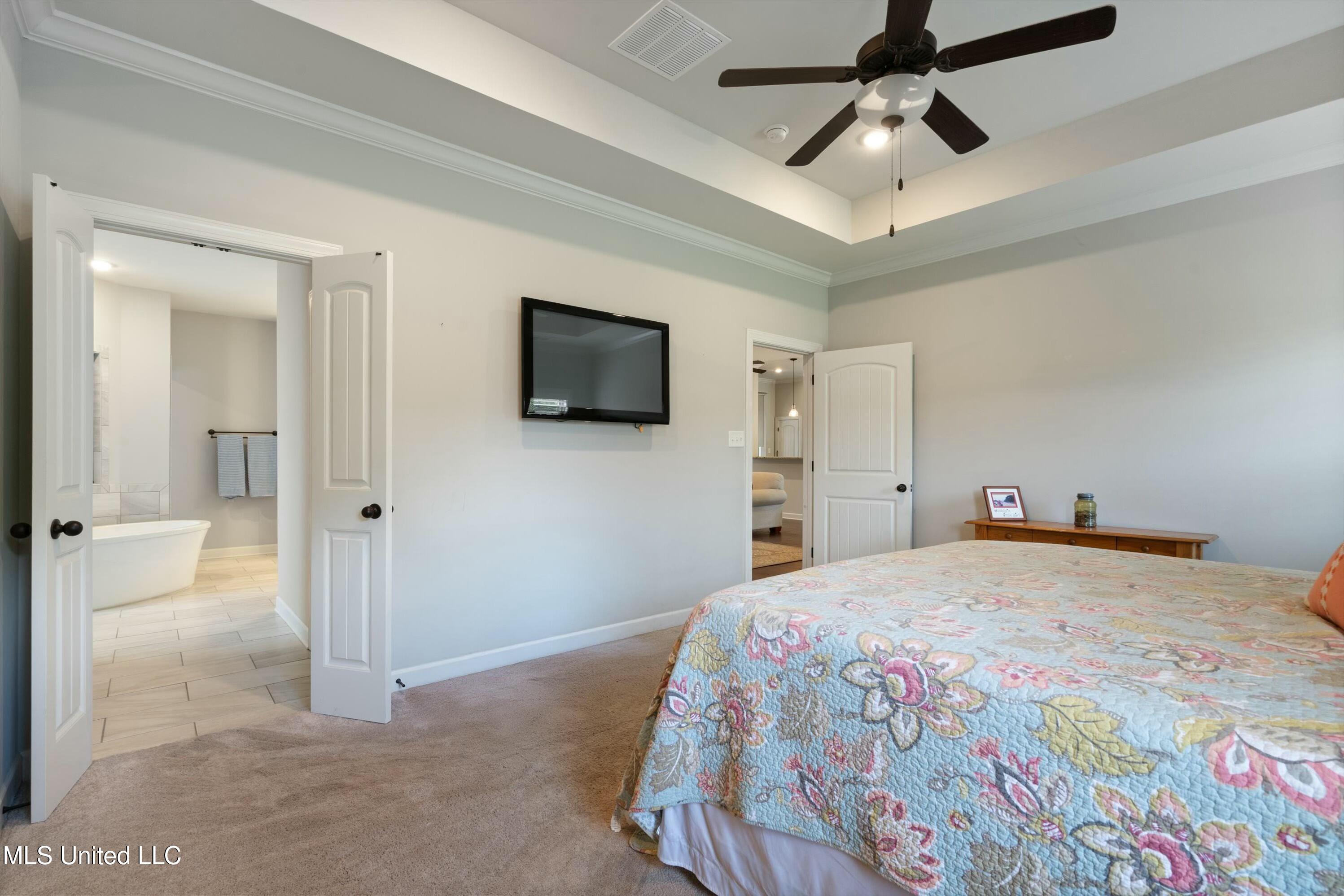 5274 Forest Bend Cove, Southaven, Mississippi image 15