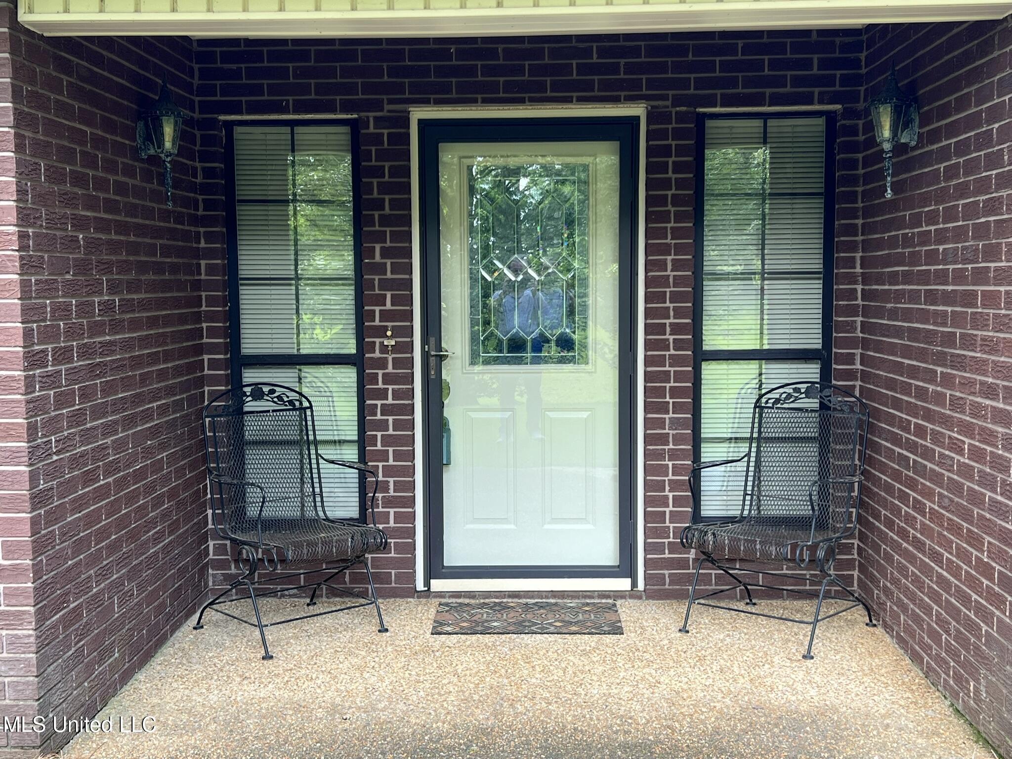 1462 Bridgers Drive, Raymond, Mississippi image 2