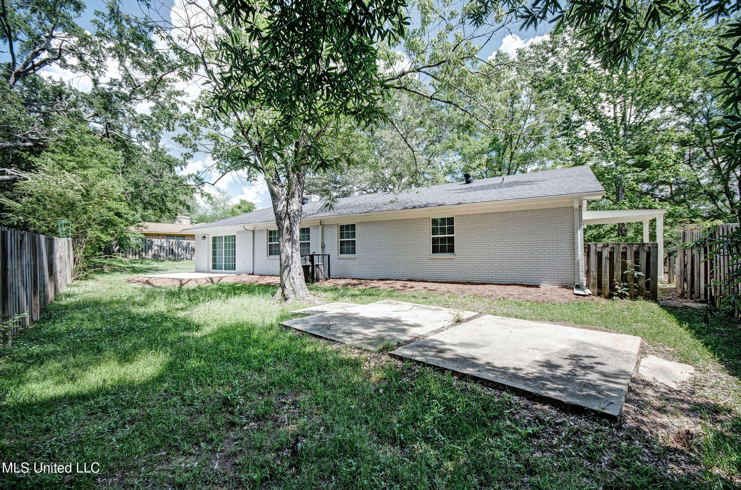 1201 Manchester Drive, Clinton, Mississippi image 44