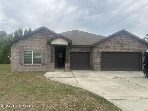 Homes For Sale - 10645 Chapelwood Drive<br/> Gulfport, MS 39503