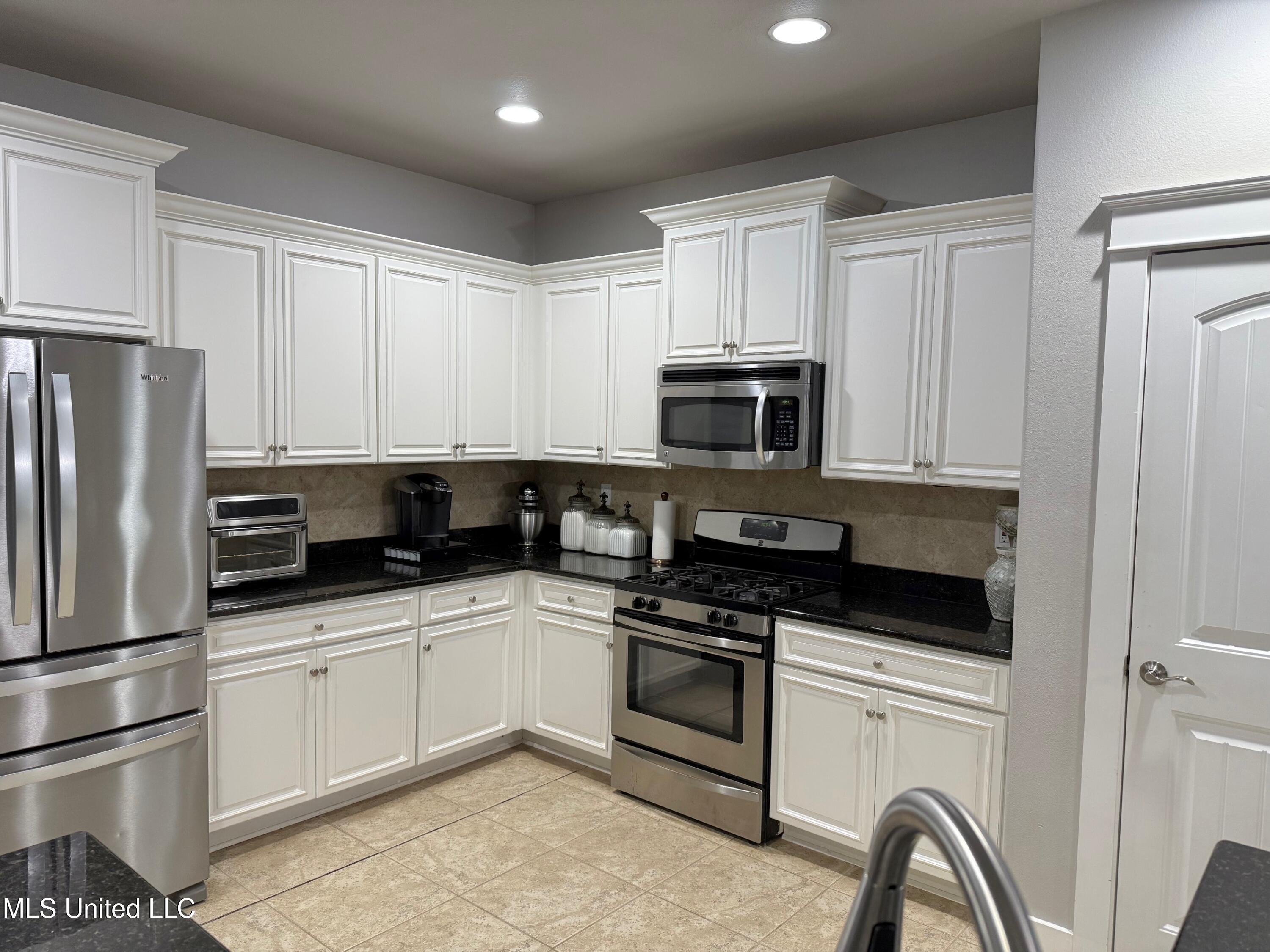 775 Bay Breeze Dr, Biloxi, Mississippi image 5