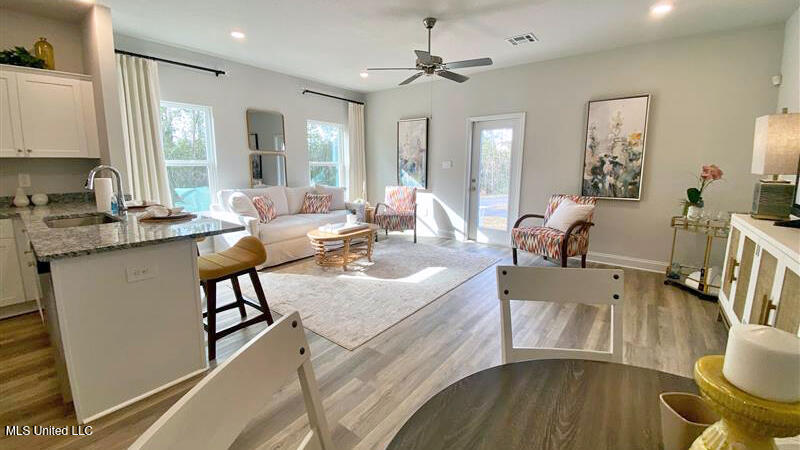 7860 Reagan Court, Ocean Springs, Mississippi image 21