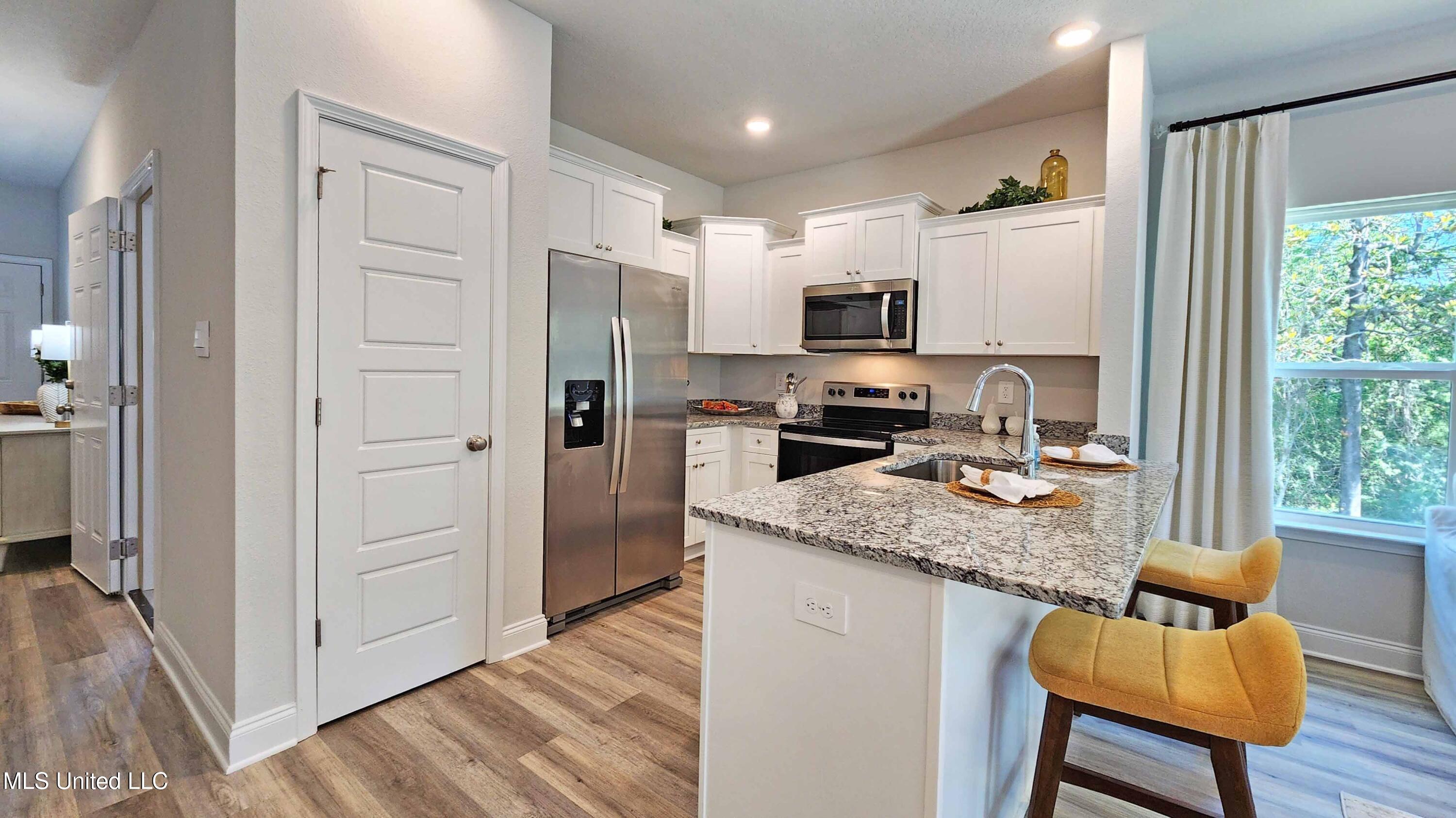 7860 Reagan Court, Ocean Springs, Mississippi image 15