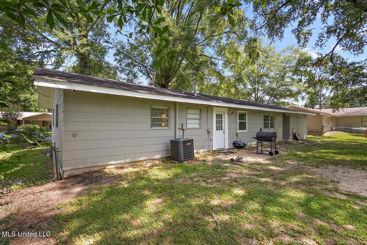 3217 E Lisa Drive, Pearl, Mississippi image 25